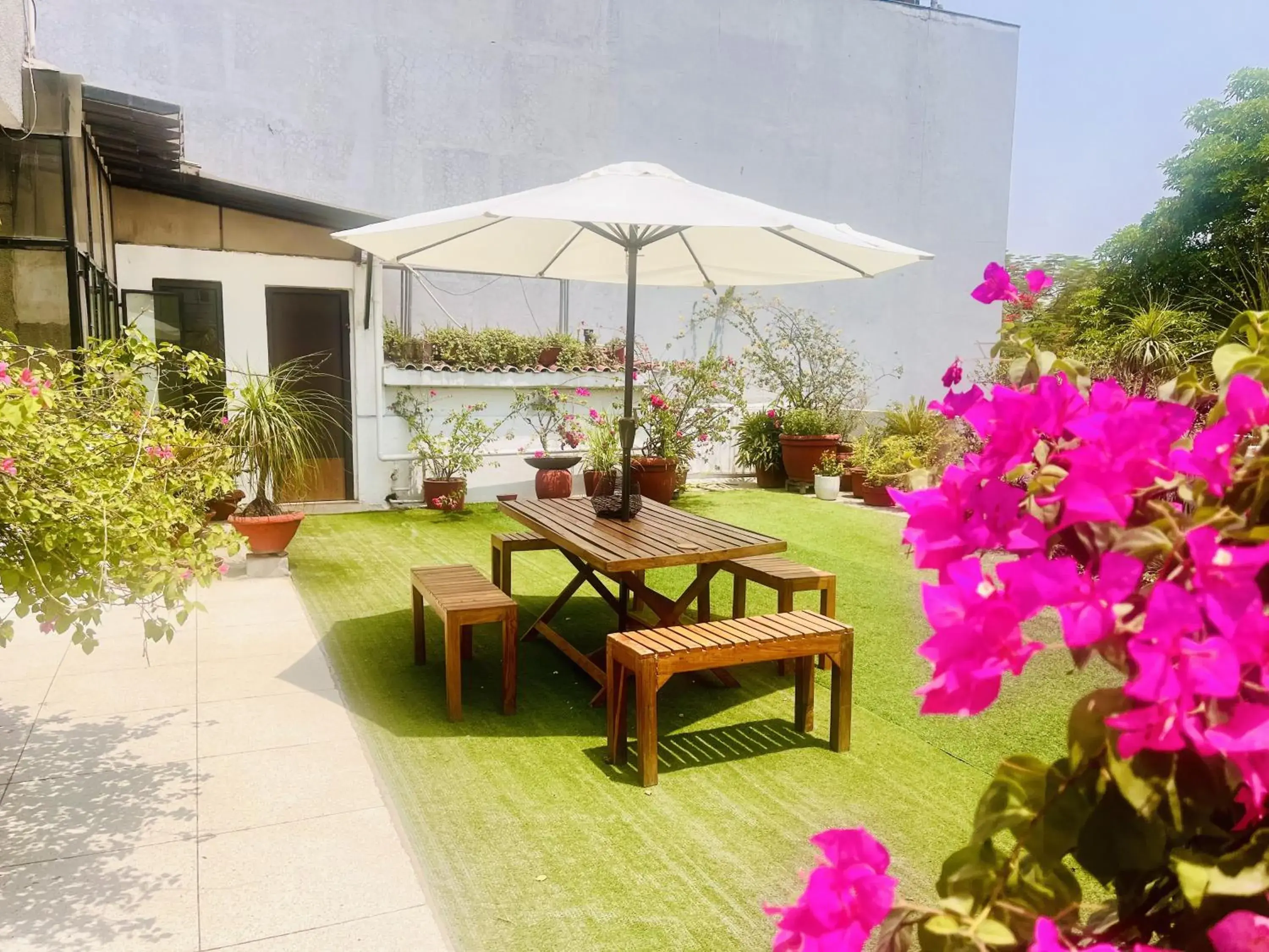 Property building in Thikana Delhi ( Boutique B&B) Property building in Thikana Delhi ( Boutique B&B)