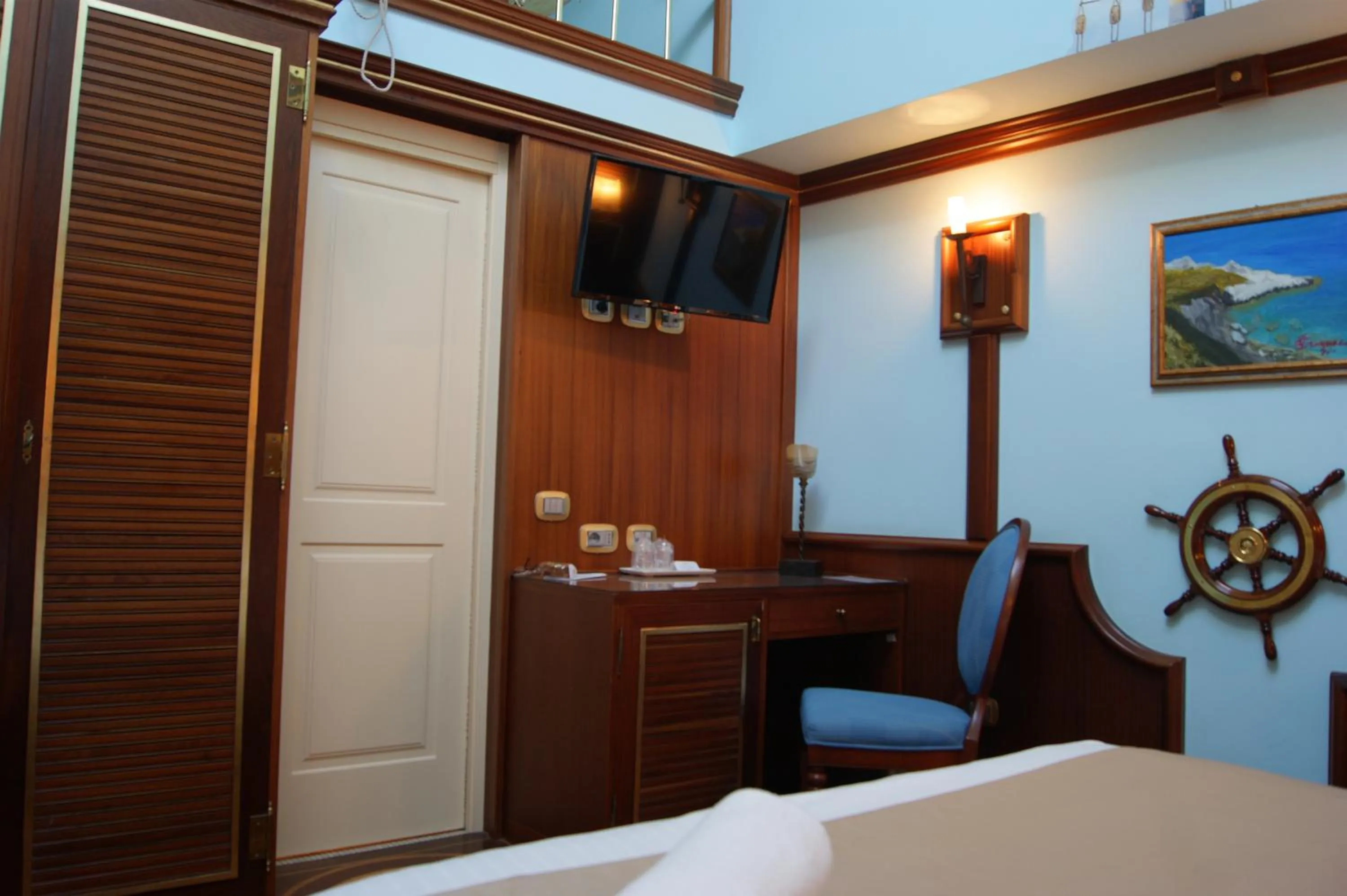 TV and multimedia, Bed in Hotel Il Principe