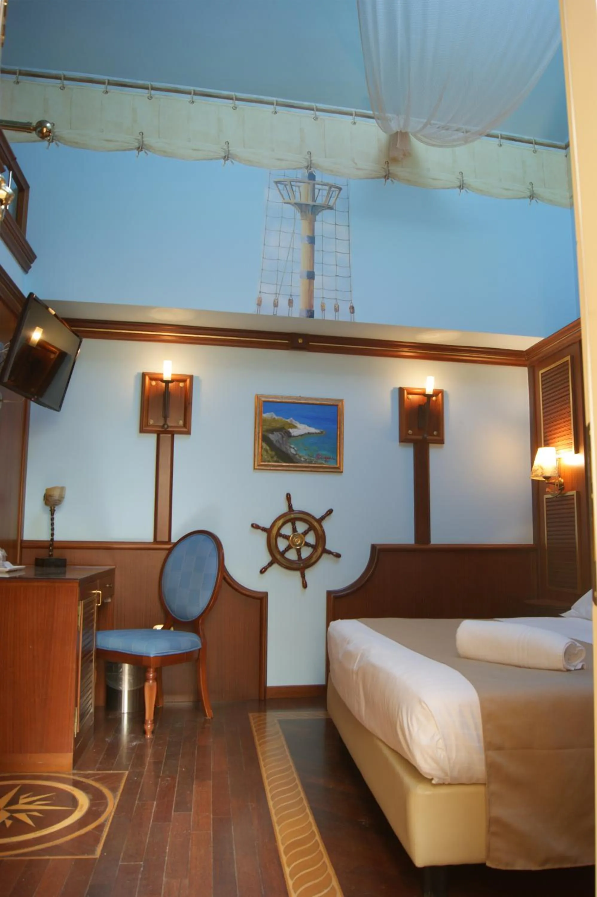 TV and multimedia, Bed in Hotel Il Principe