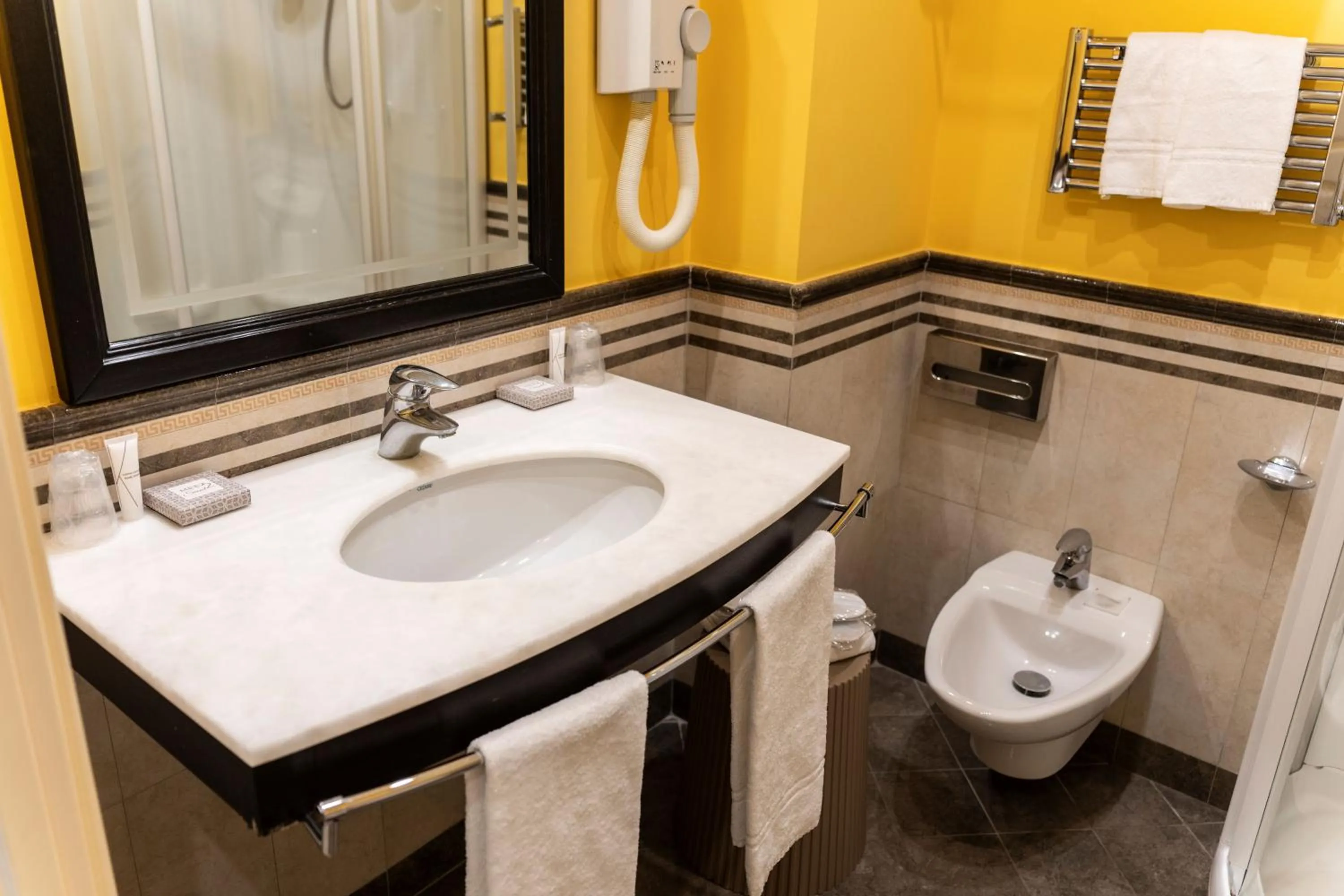 Bathroom in Hotel Il Principe