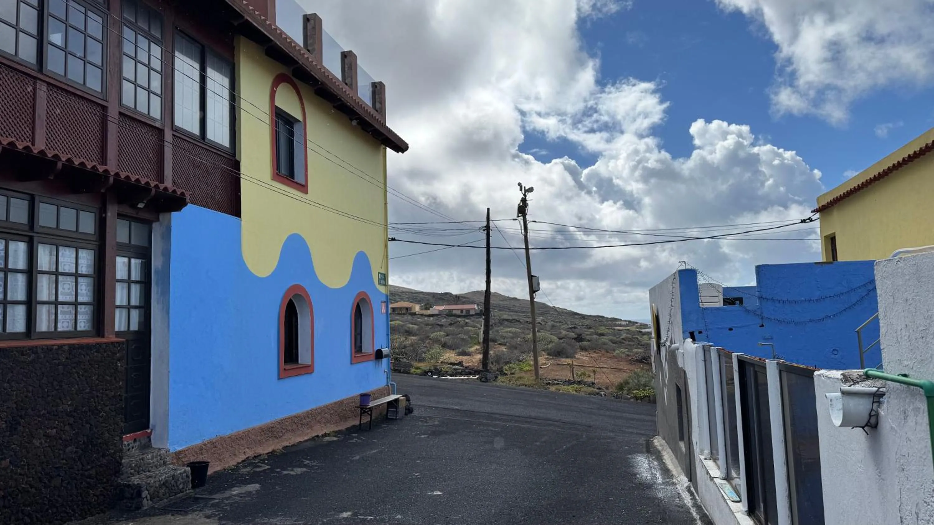 Property building in 7 Calcosas