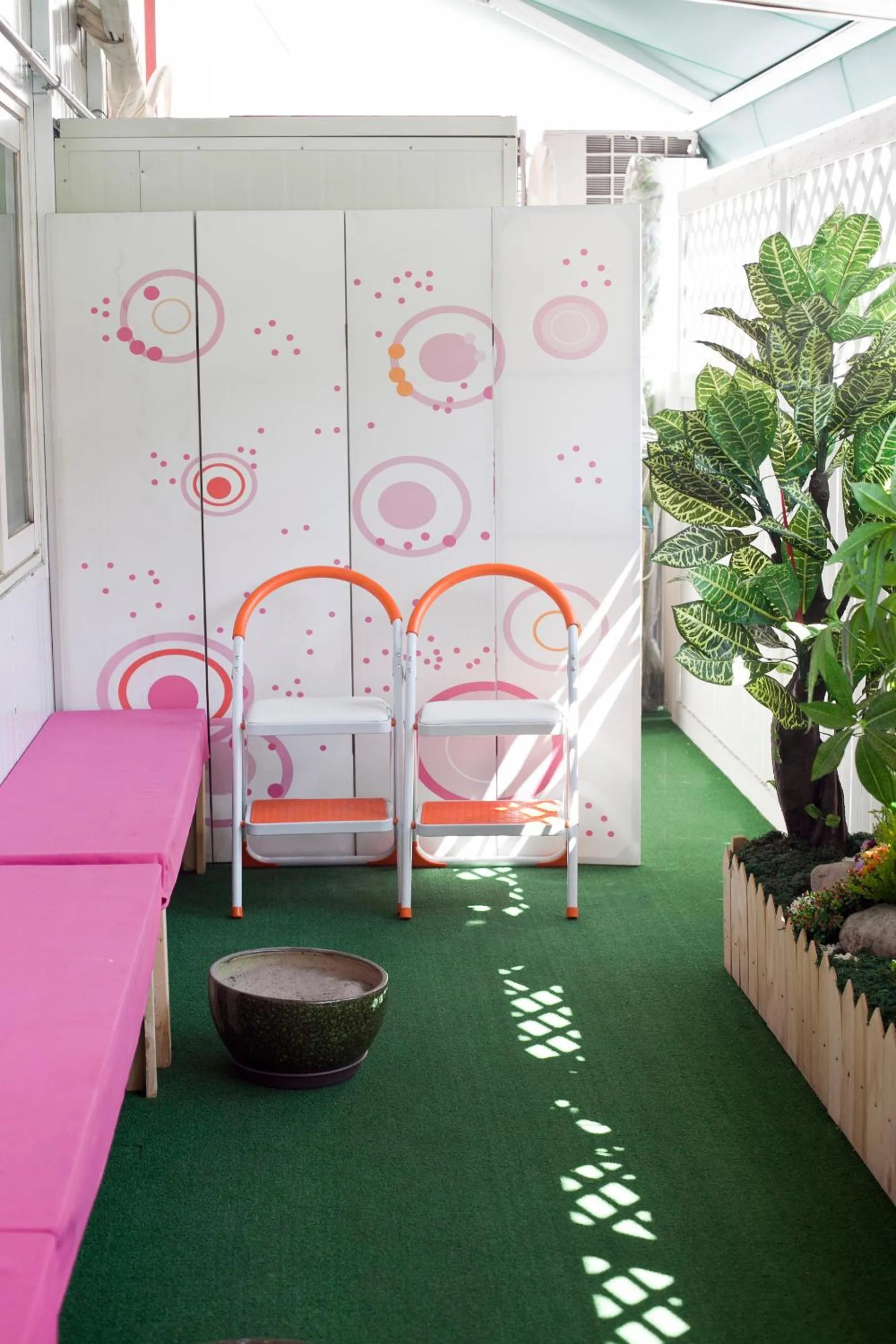 Lounge or bar in Ari House