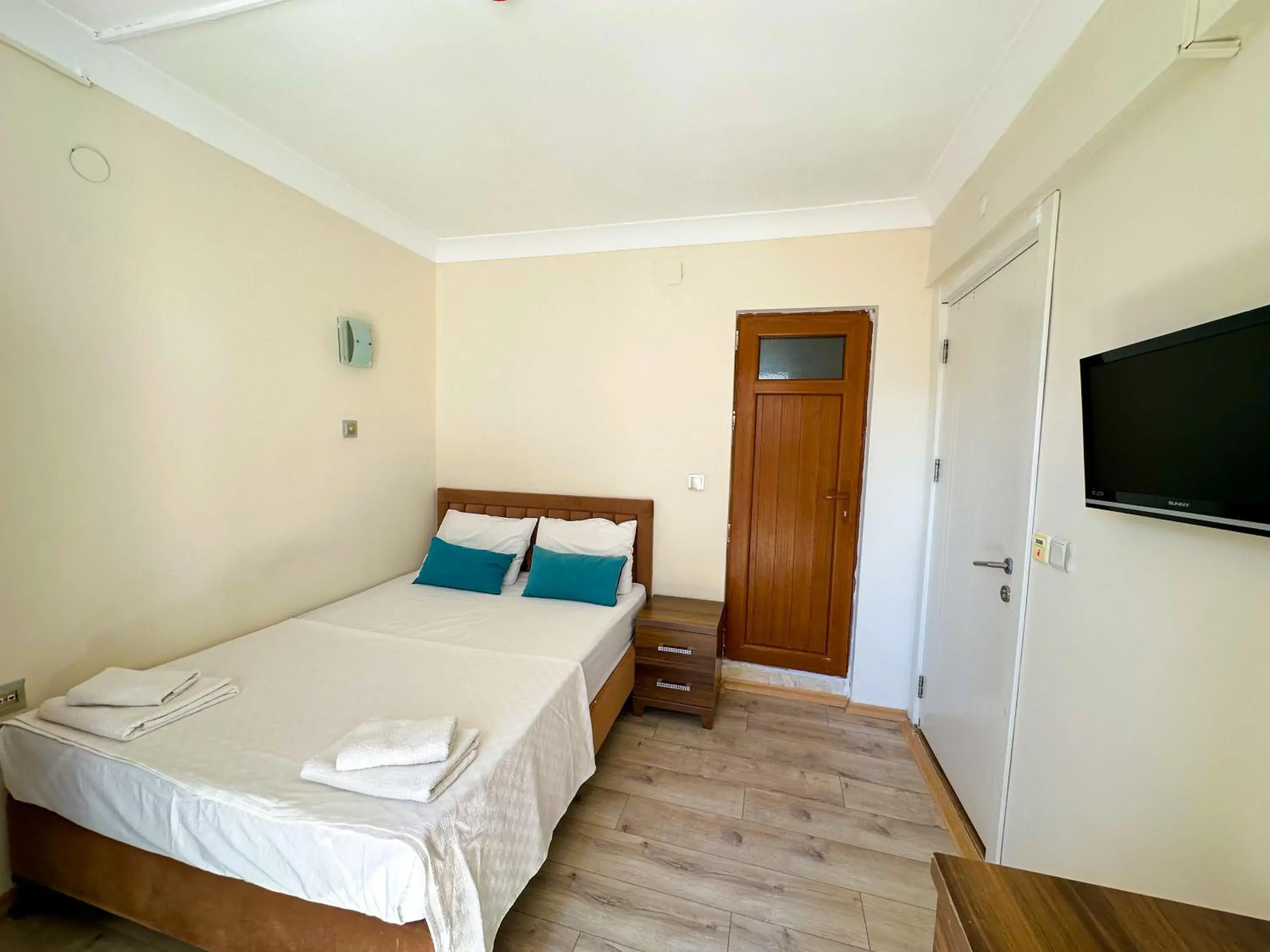 Double Room with Garden View in Reis Beach Hotel Double Room with Garden View in Reis Beach Hotel