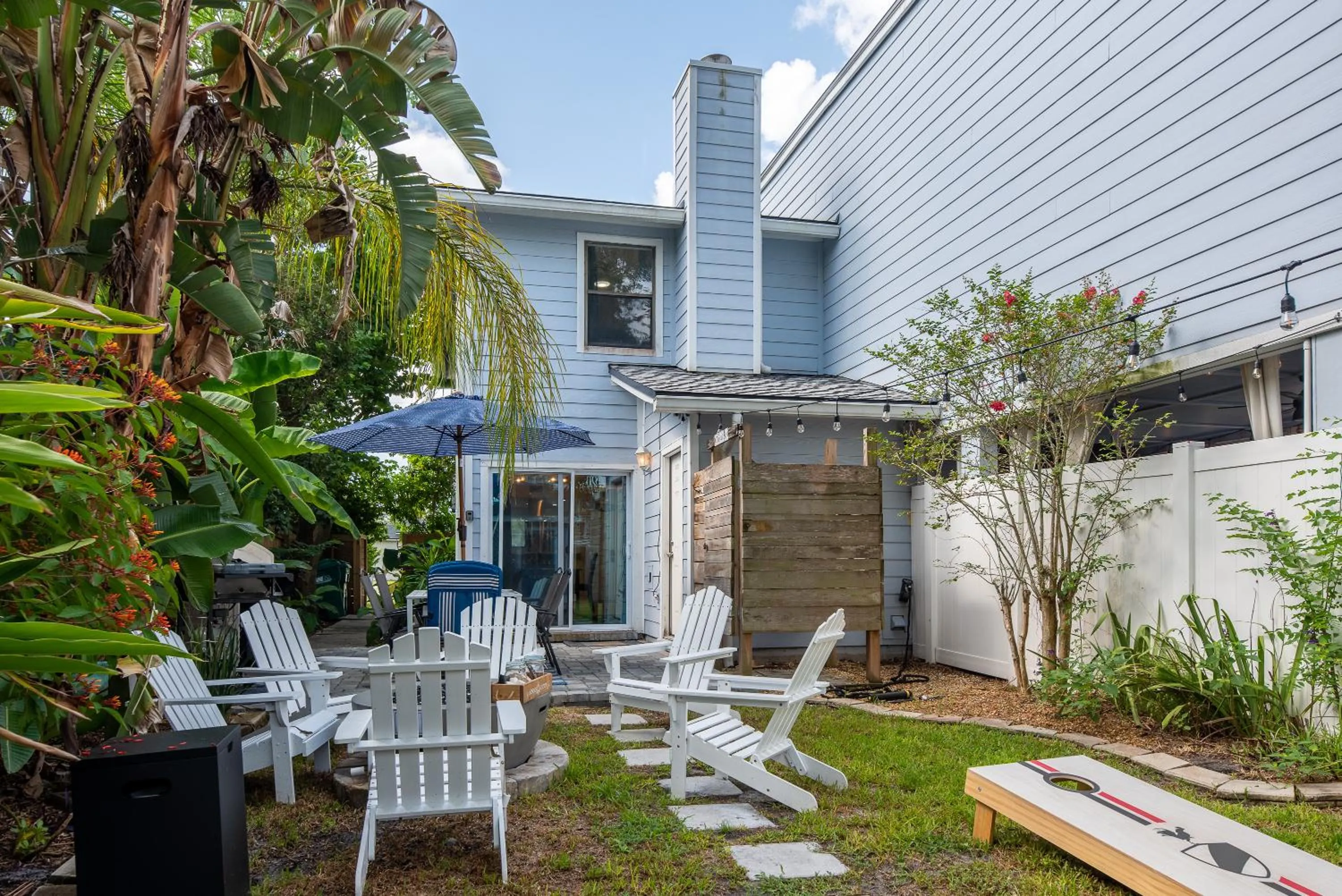 Garden view in Jax Vacations 1/2 Mile to Beach, 2 bedroom townhome pet friendly