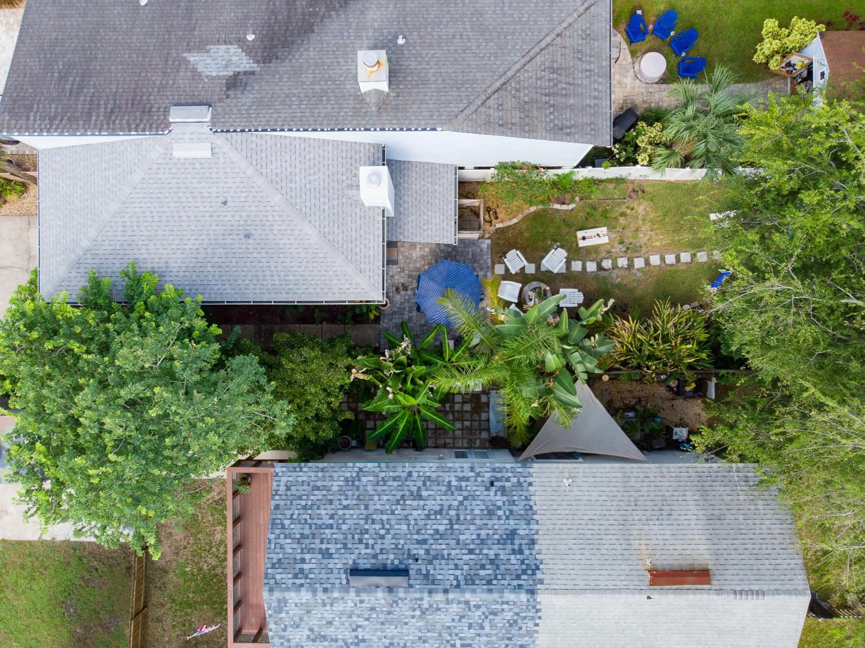 Property building in Jax Vacations 1/2 Mile to Beach, 2 bedroom townhome pet friendly