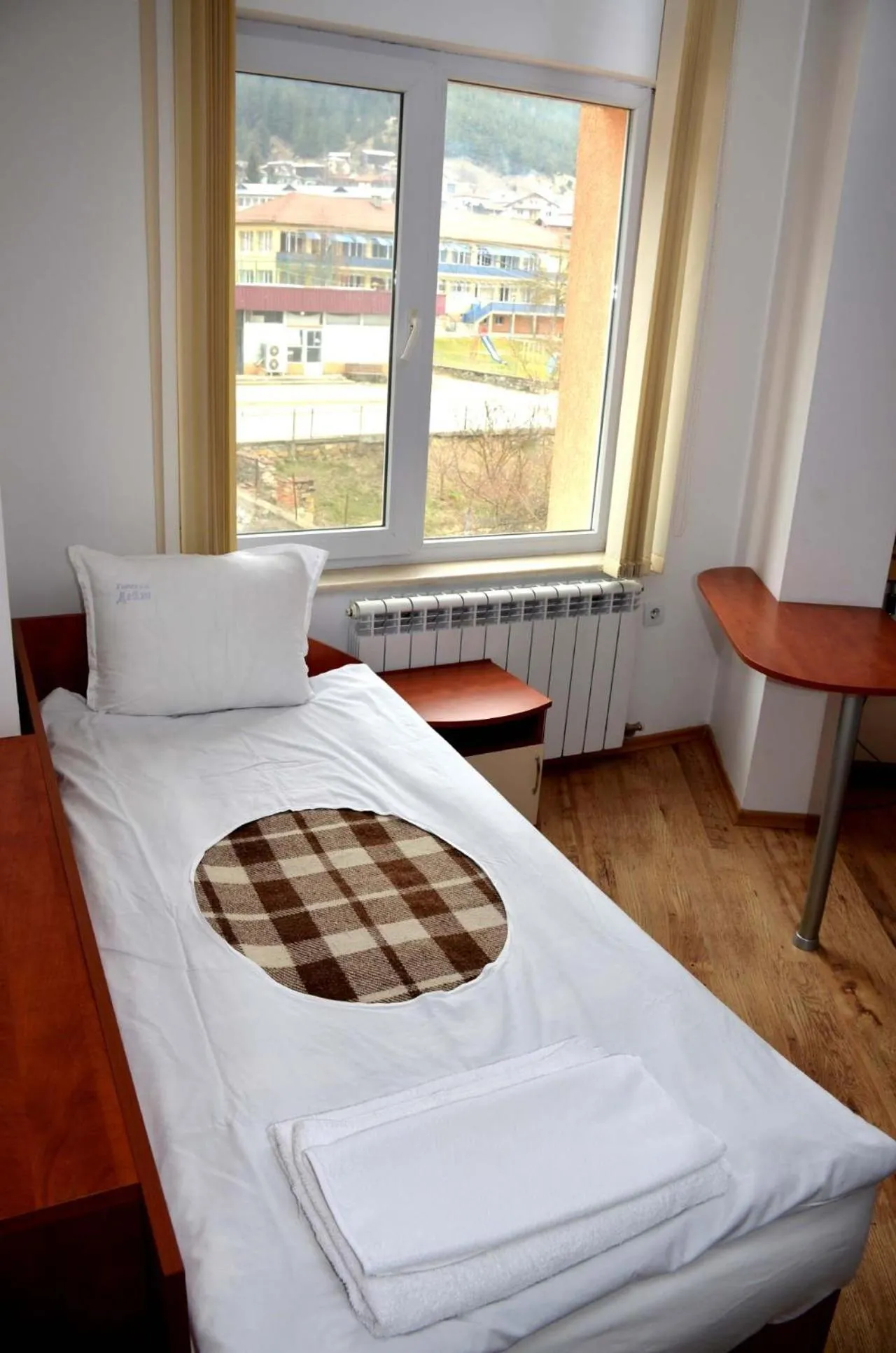 Bed in Family Hotel Daisy