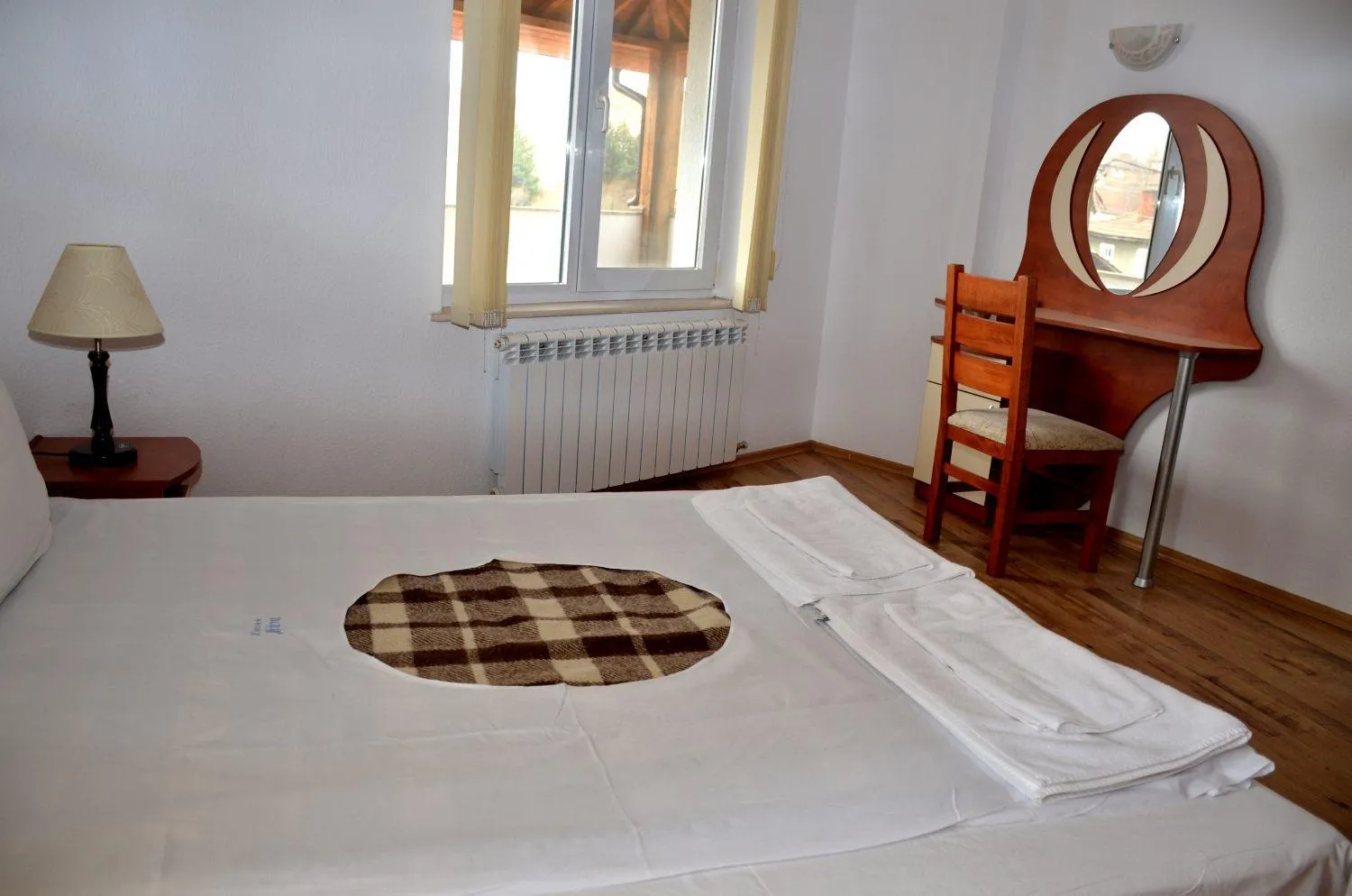 Bed in Family Hotel Daisy