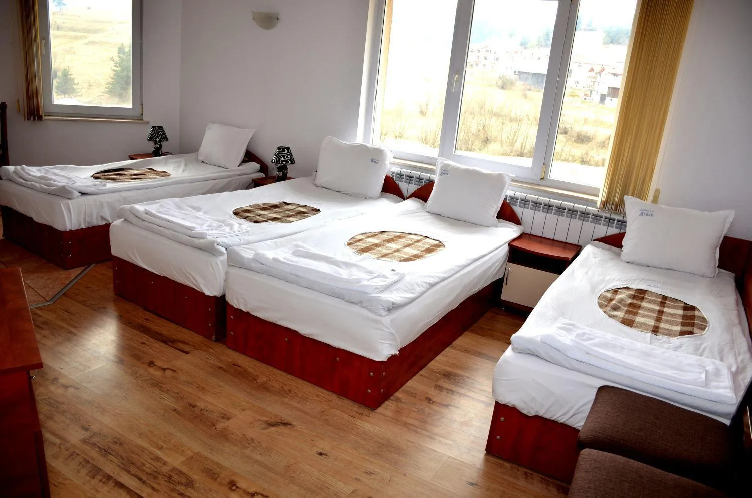 Bed in Family Hotel Daisy