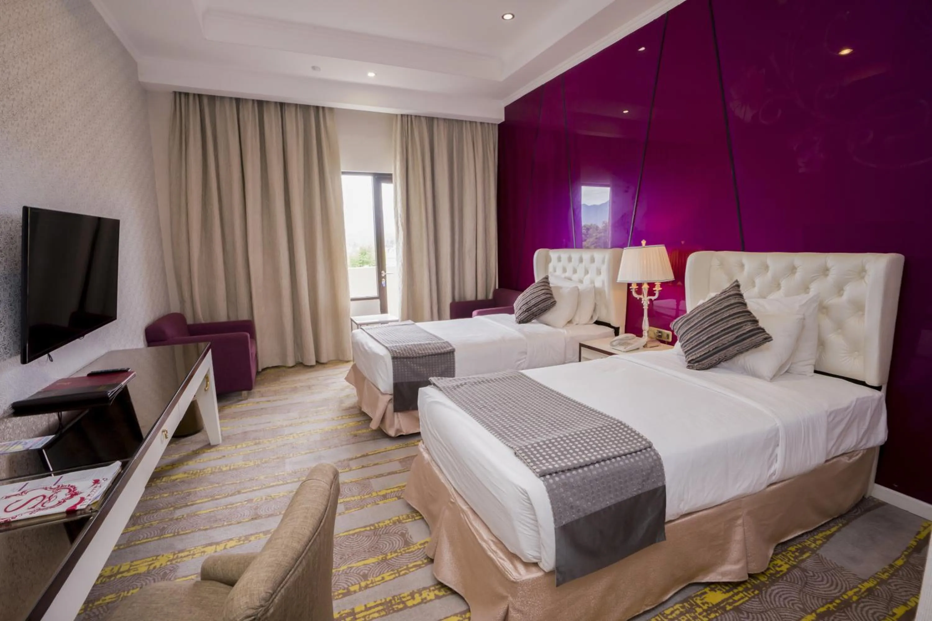 Bed in Sutanraja Hotel & Convention Centre