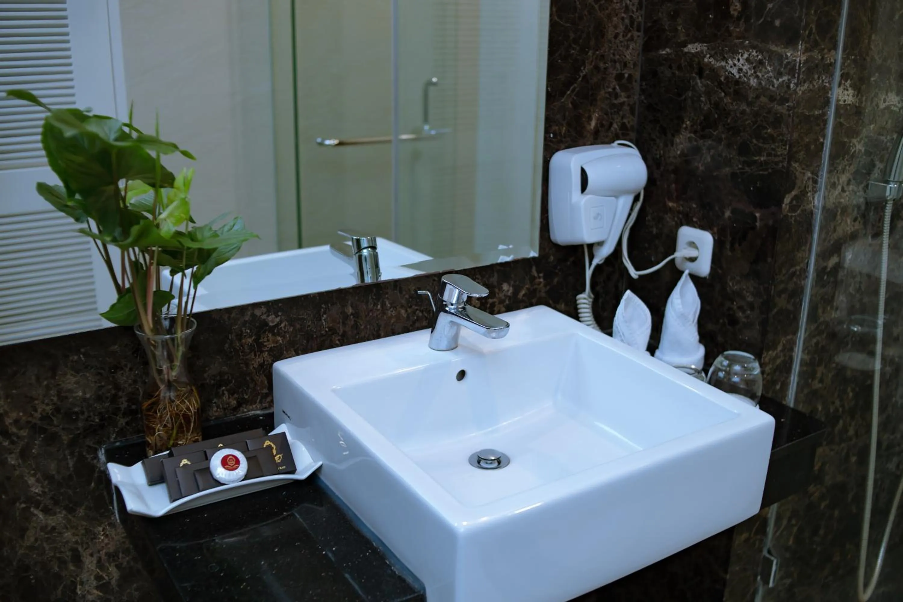 Sutanraja Hotel & Convention Centre