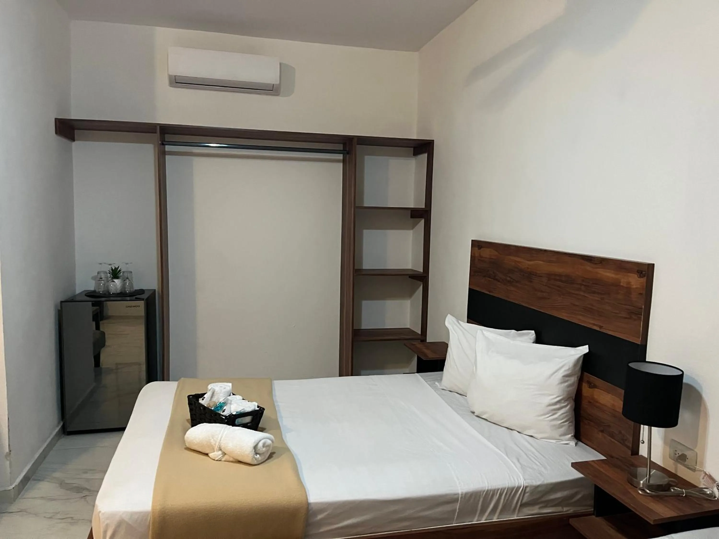 Photo of the whole room, Bed in BALAM Playa - 15Th Ave