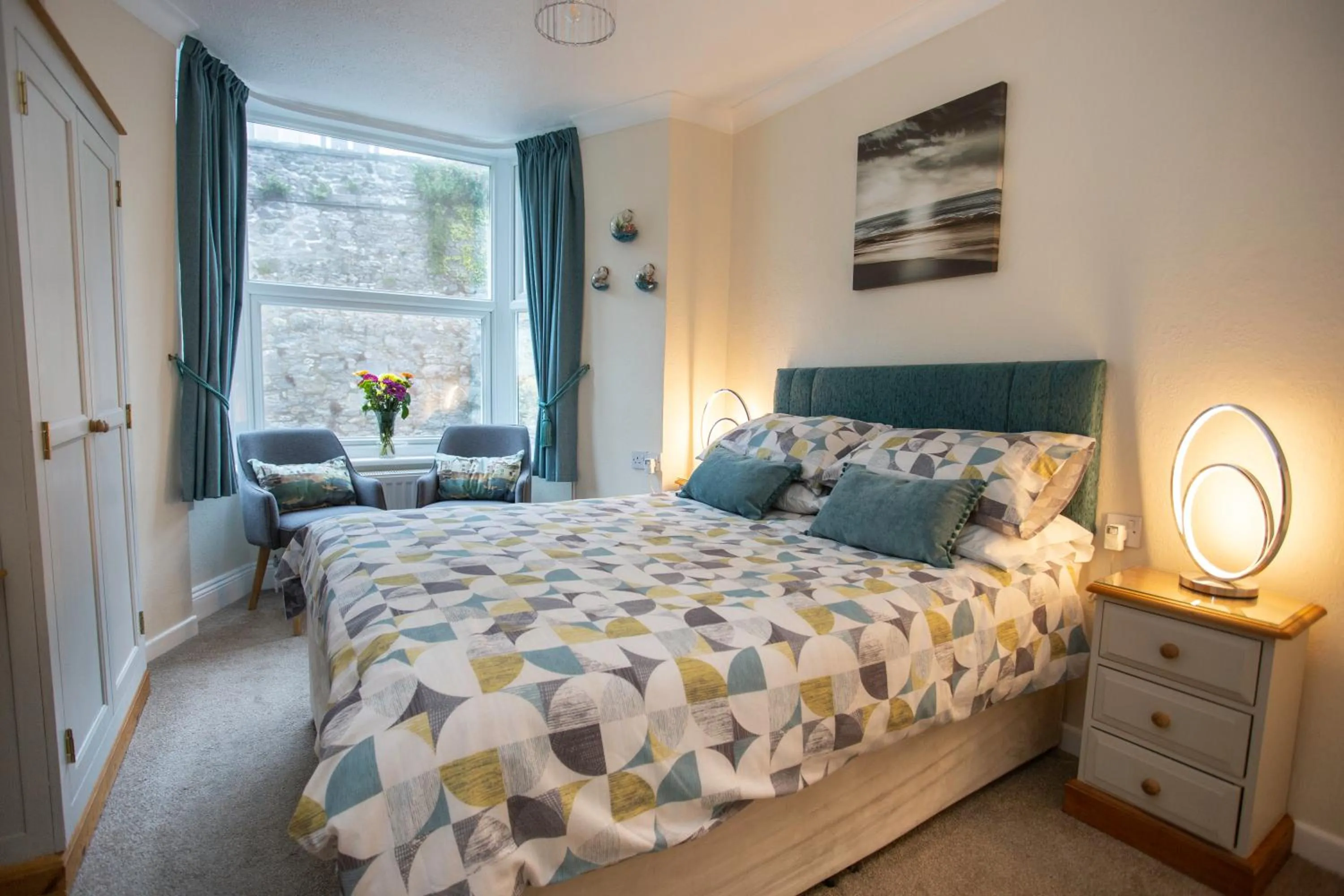 Photo of the whole room, Bed in Mariners Guest House