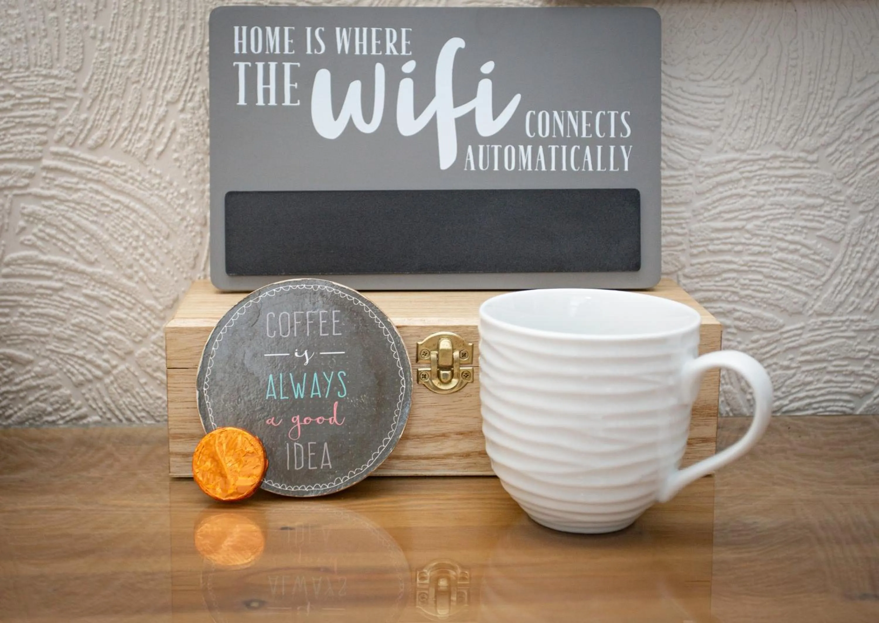 Coffee/tea facilities in Mariners Guest House