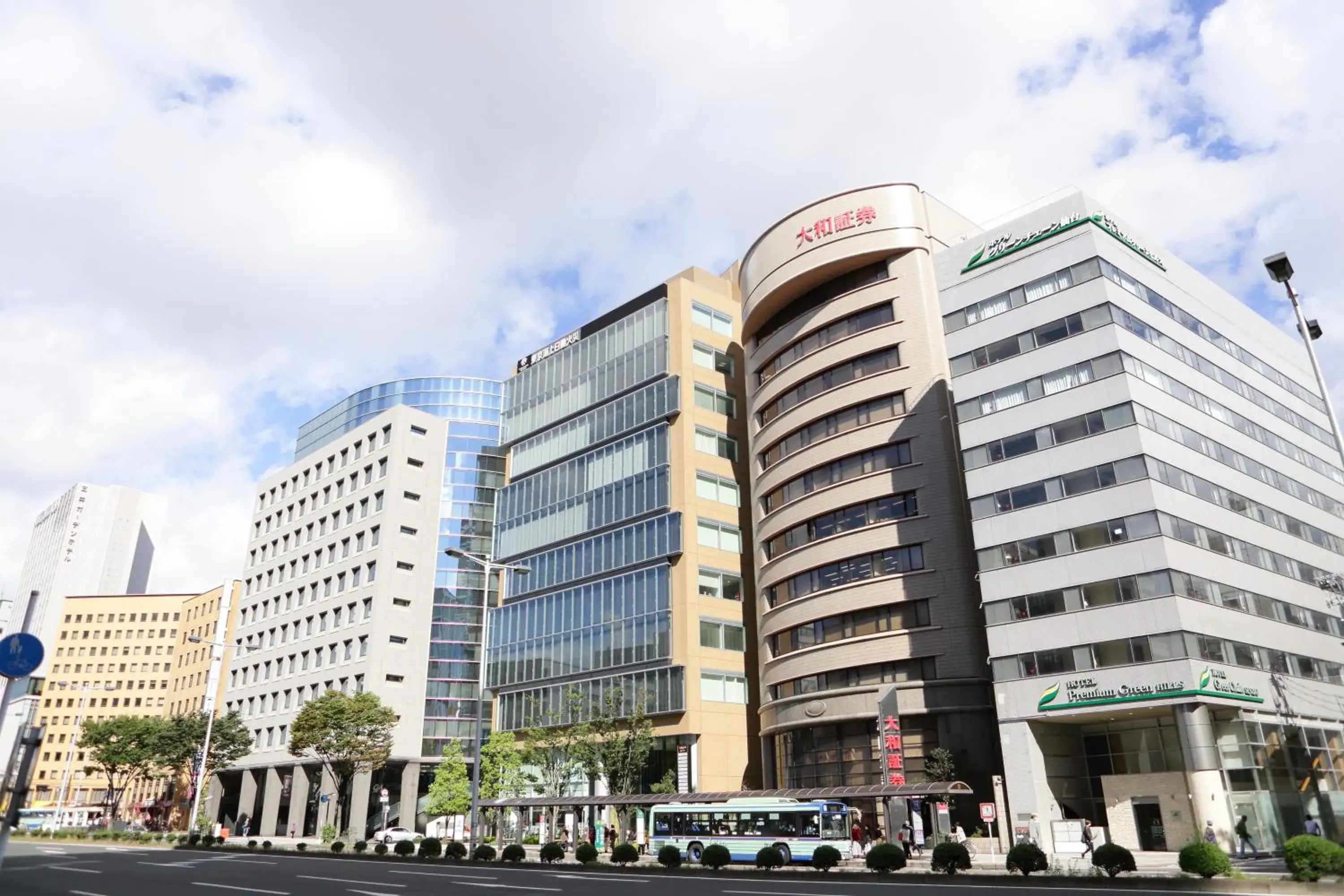 Facade/entrance in Hotel Premium Green Hills Facade/entrance in Hotel Premium Green Hills