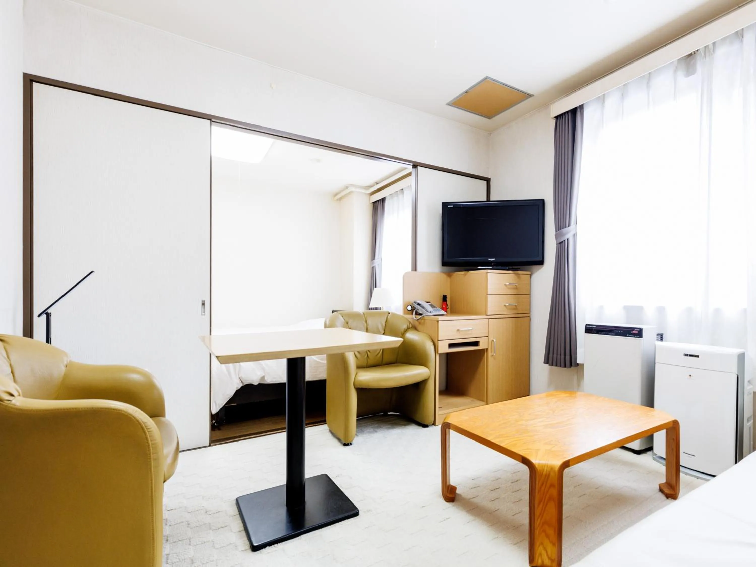 Photo of the whole room in Seoul Garden Hotel