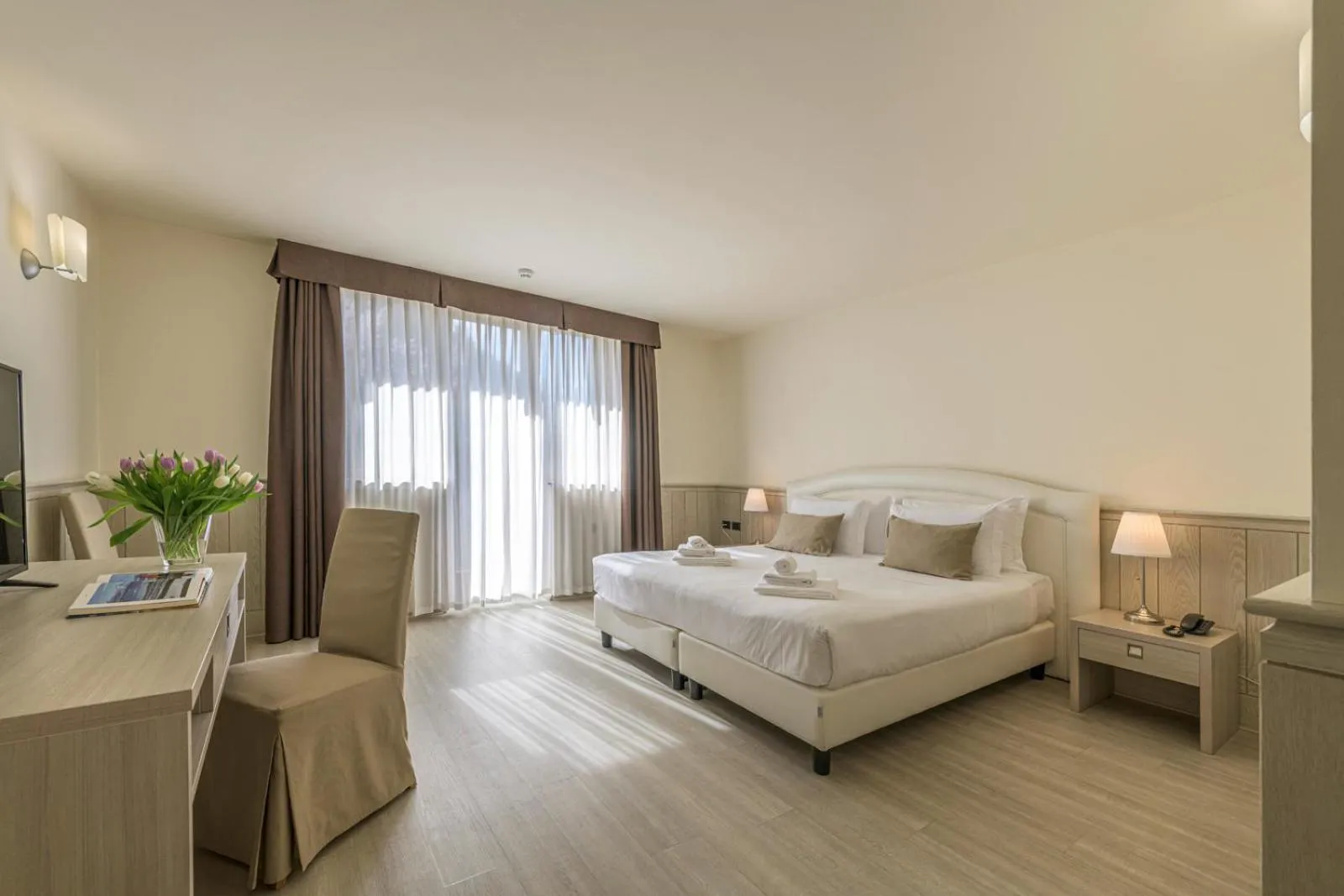 Bedroom, Bed in Hotel Golf Inn