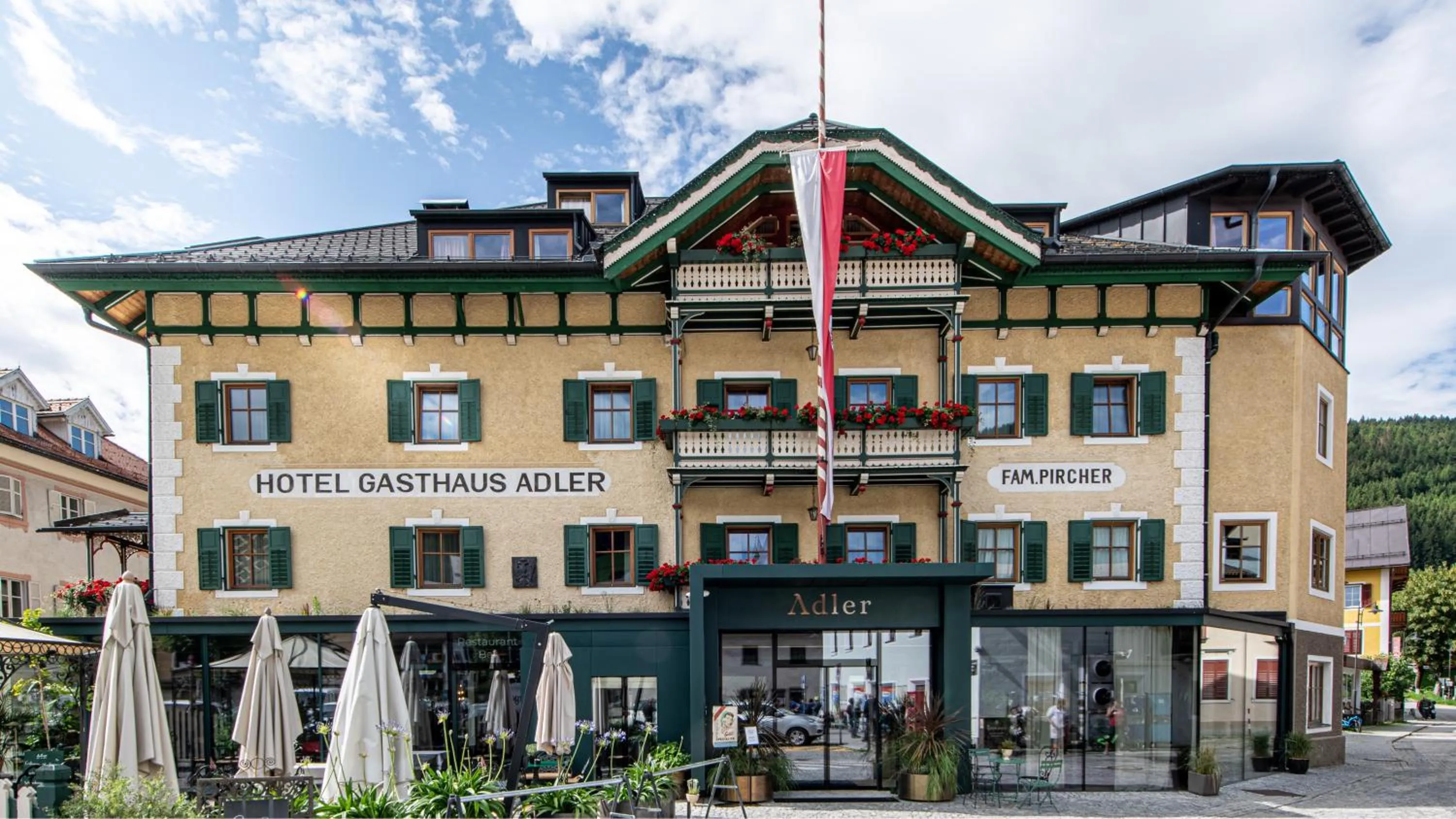 Property building in Adler Suite & Stube