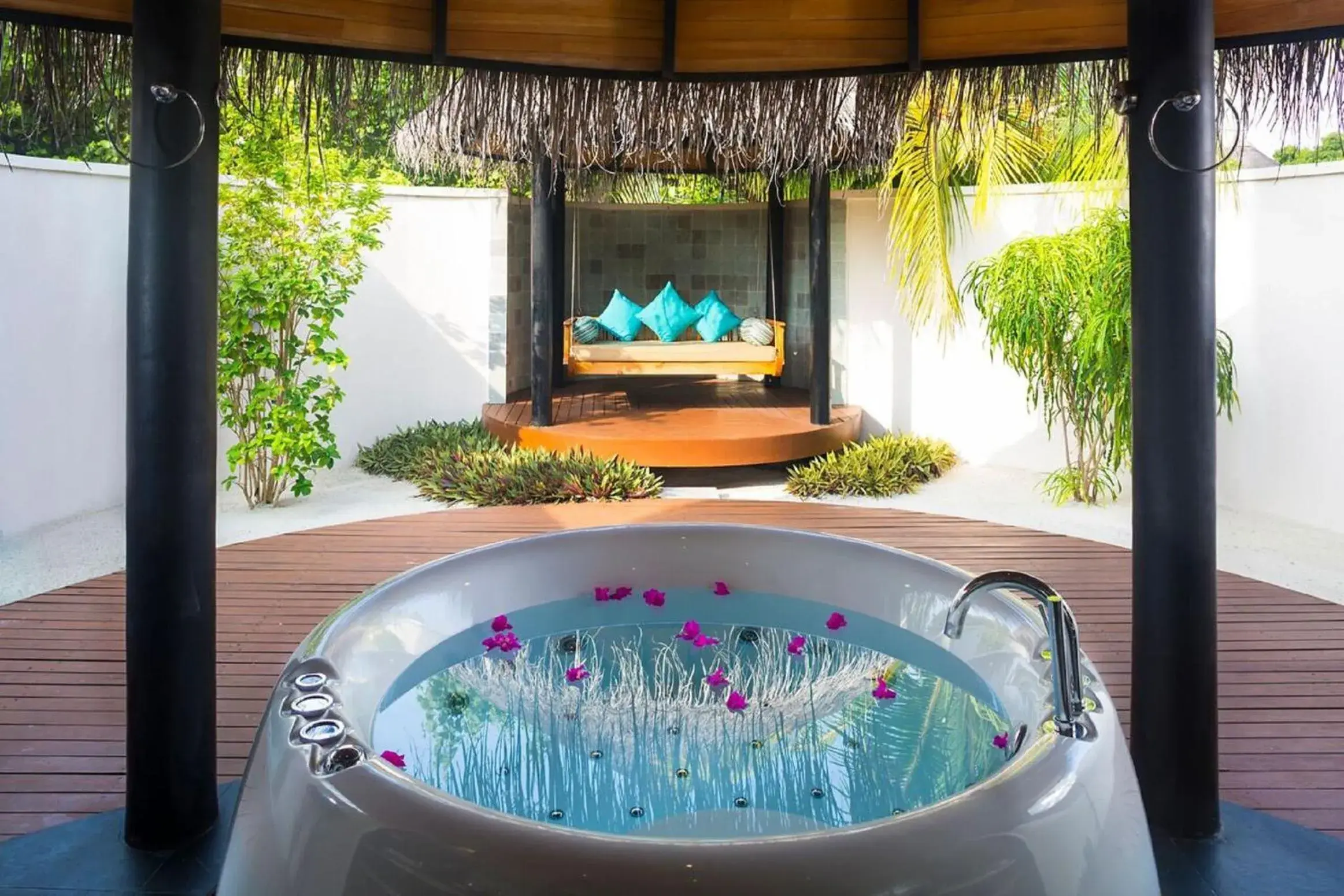 Family Deluxe Beach Villa with Pool - Free Transfer, 2 pax, 7 nights minimum in Sun Siyam Iru Fushi with Free Transfer Family Deluxe Beach Villa with Pool - Free Transfer, 2 pax, 7 nights minimum in Sun Siyam Iru Fushi with Free Transfer
