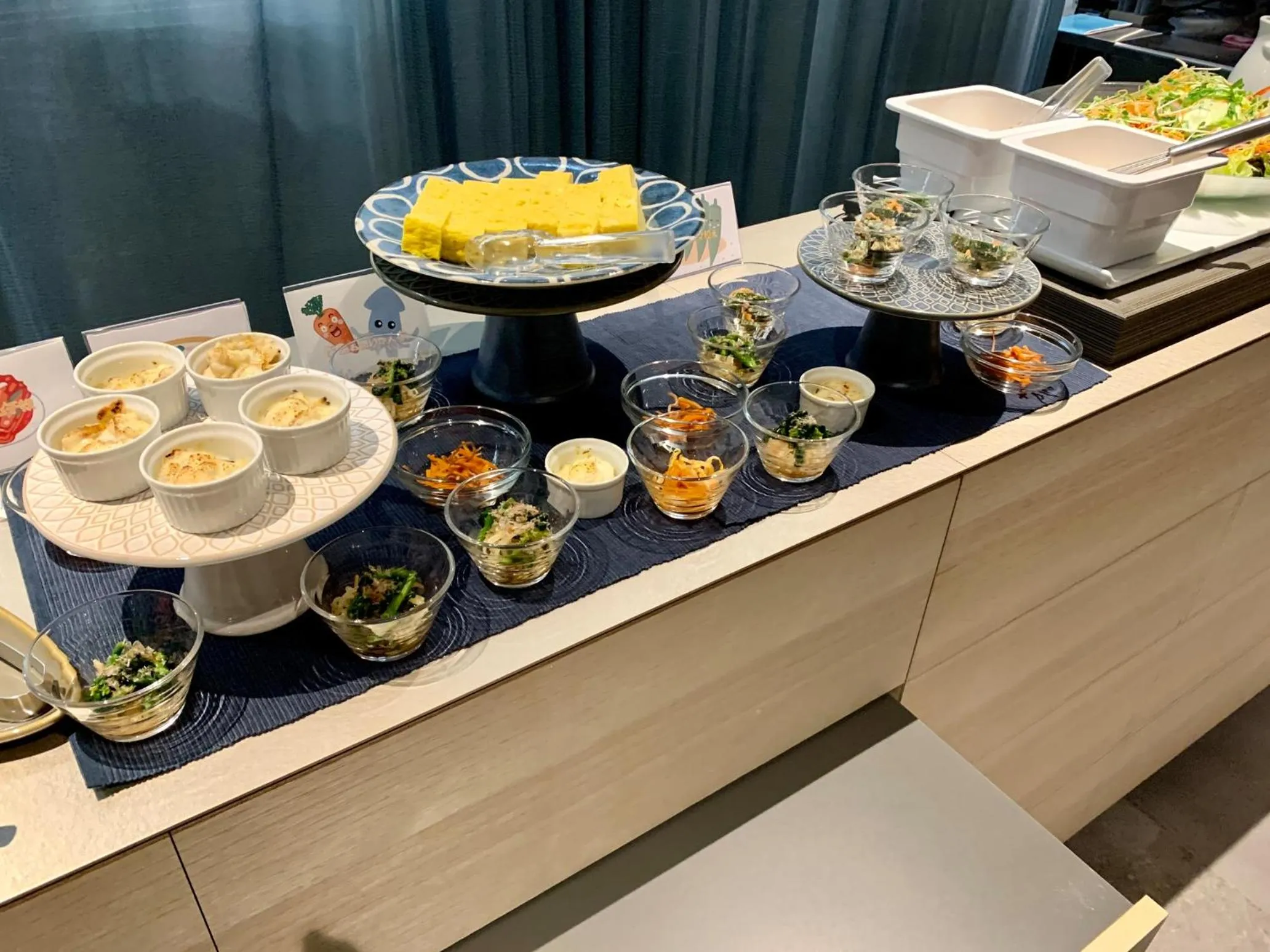 Buffet breakfast in Hotel Global View Koriyama