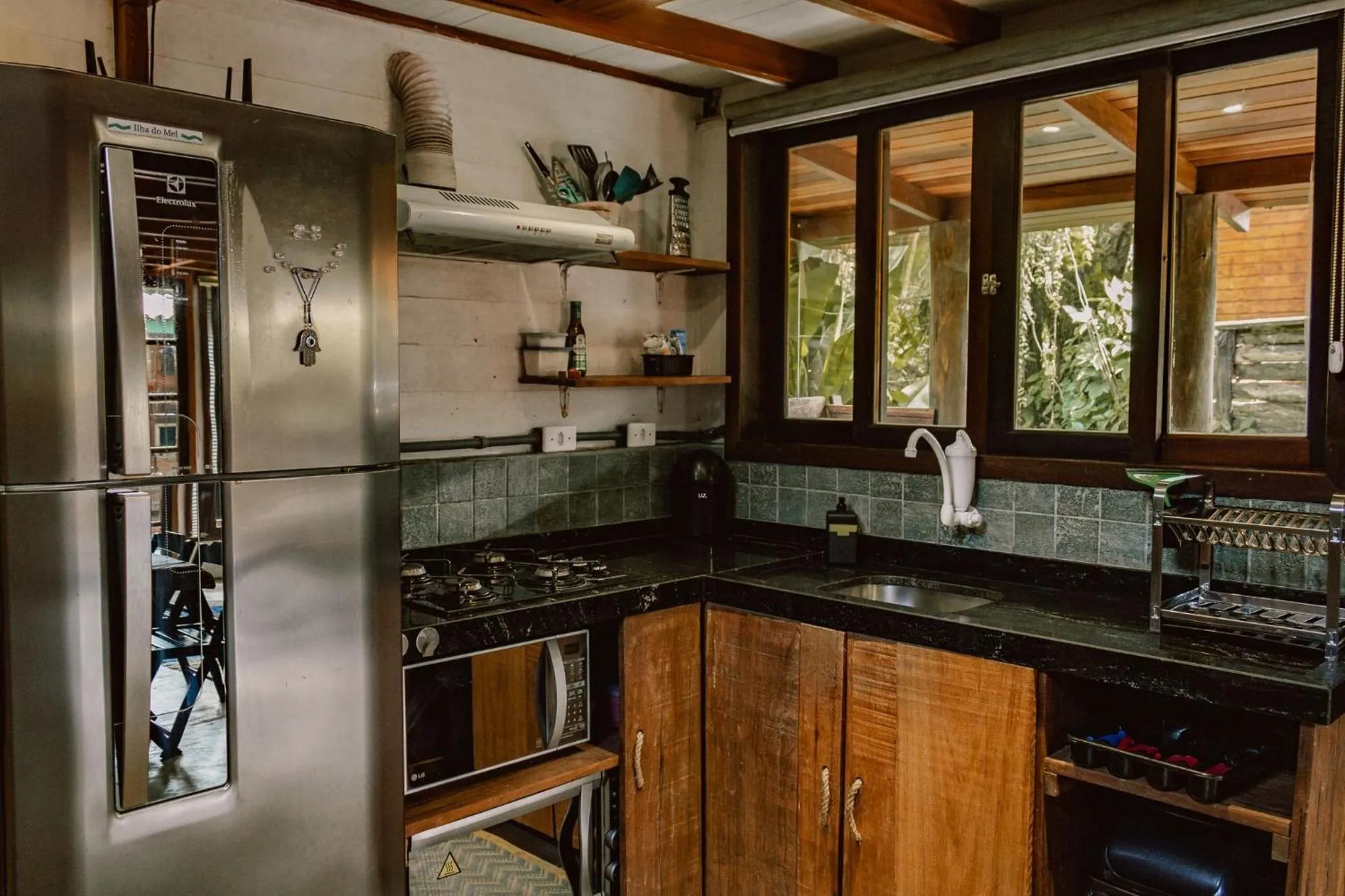 Kitchen or kitchenette in Surfway Ilha do Mel