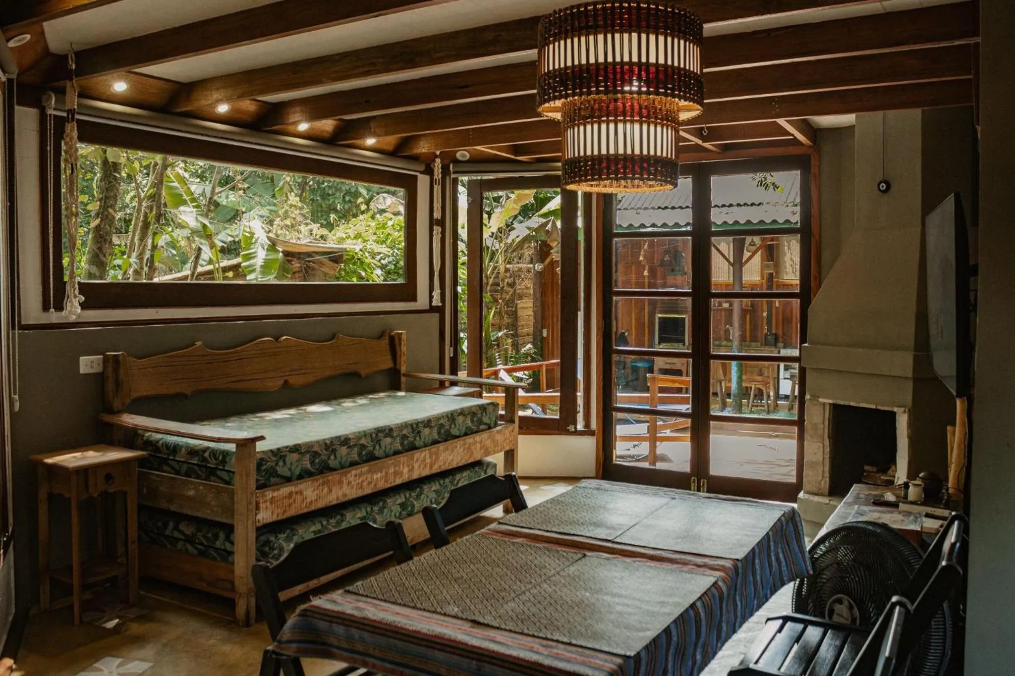 Living room, Bed in Surfway Ilha do Mel
