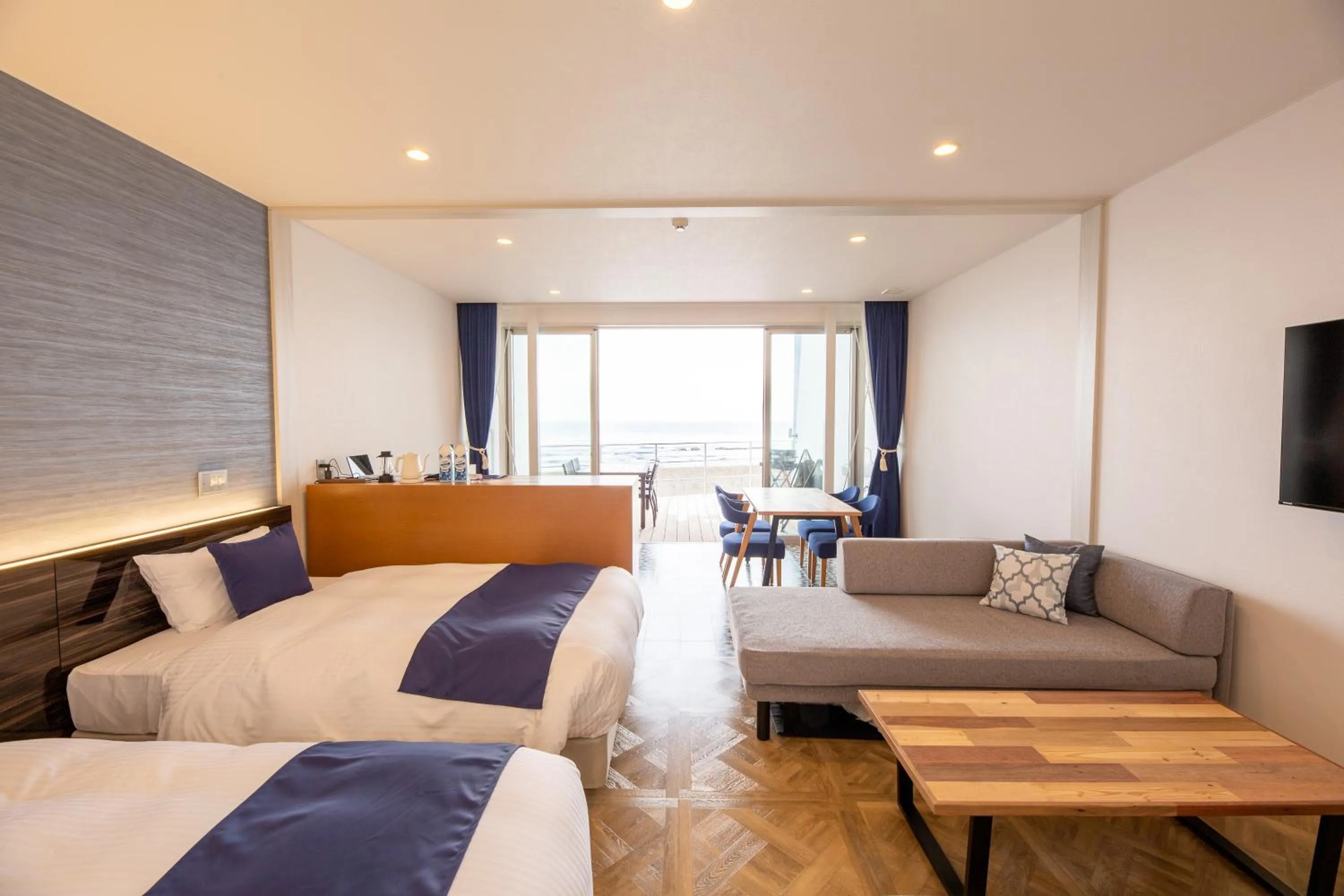 Bed in BAYSIDE KANAYA