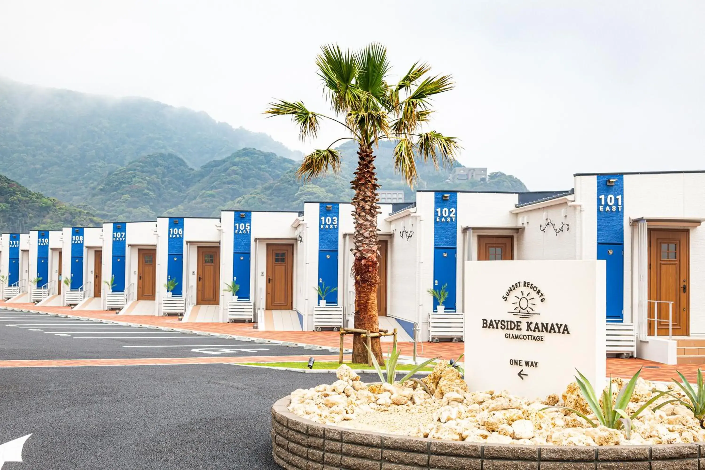 BAYSIDE KANAYA BAYSIDE KANAYA