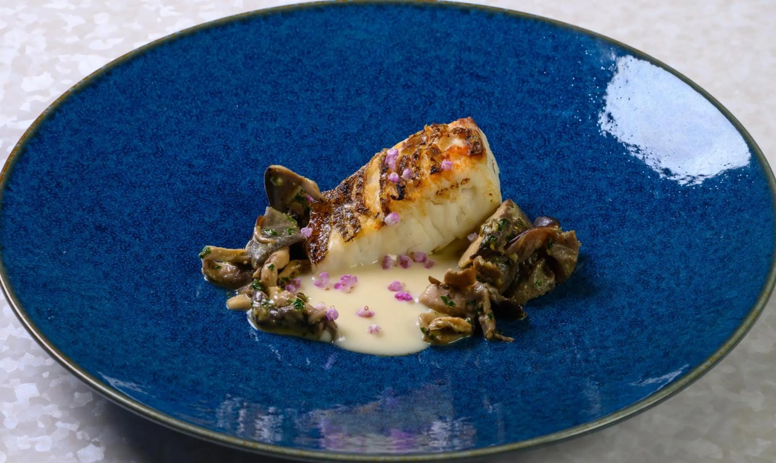 Lunch in Hotel Tsu Center Palace