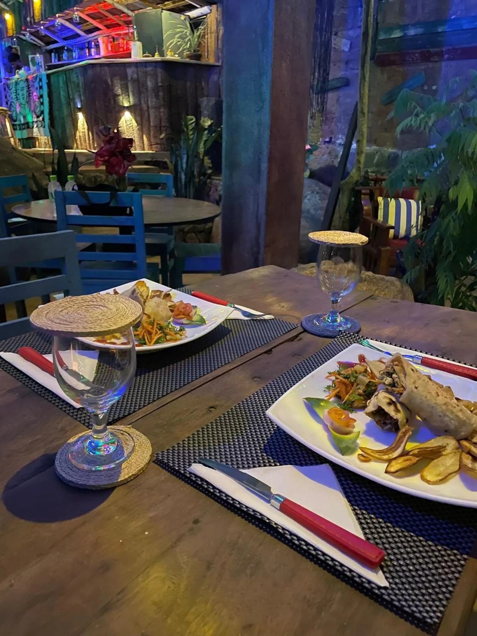 Restaurant/places to eat in Awesome Place