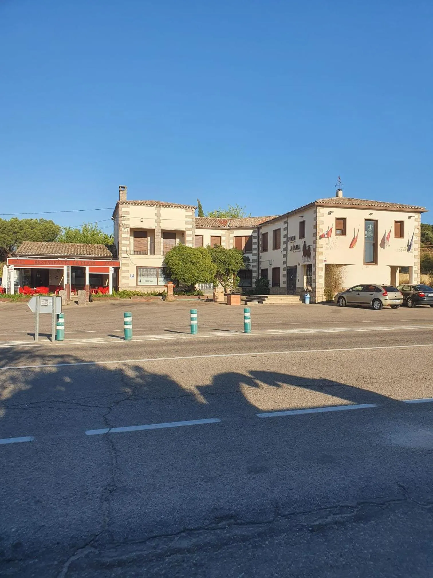 Property building in Hostal La Plata