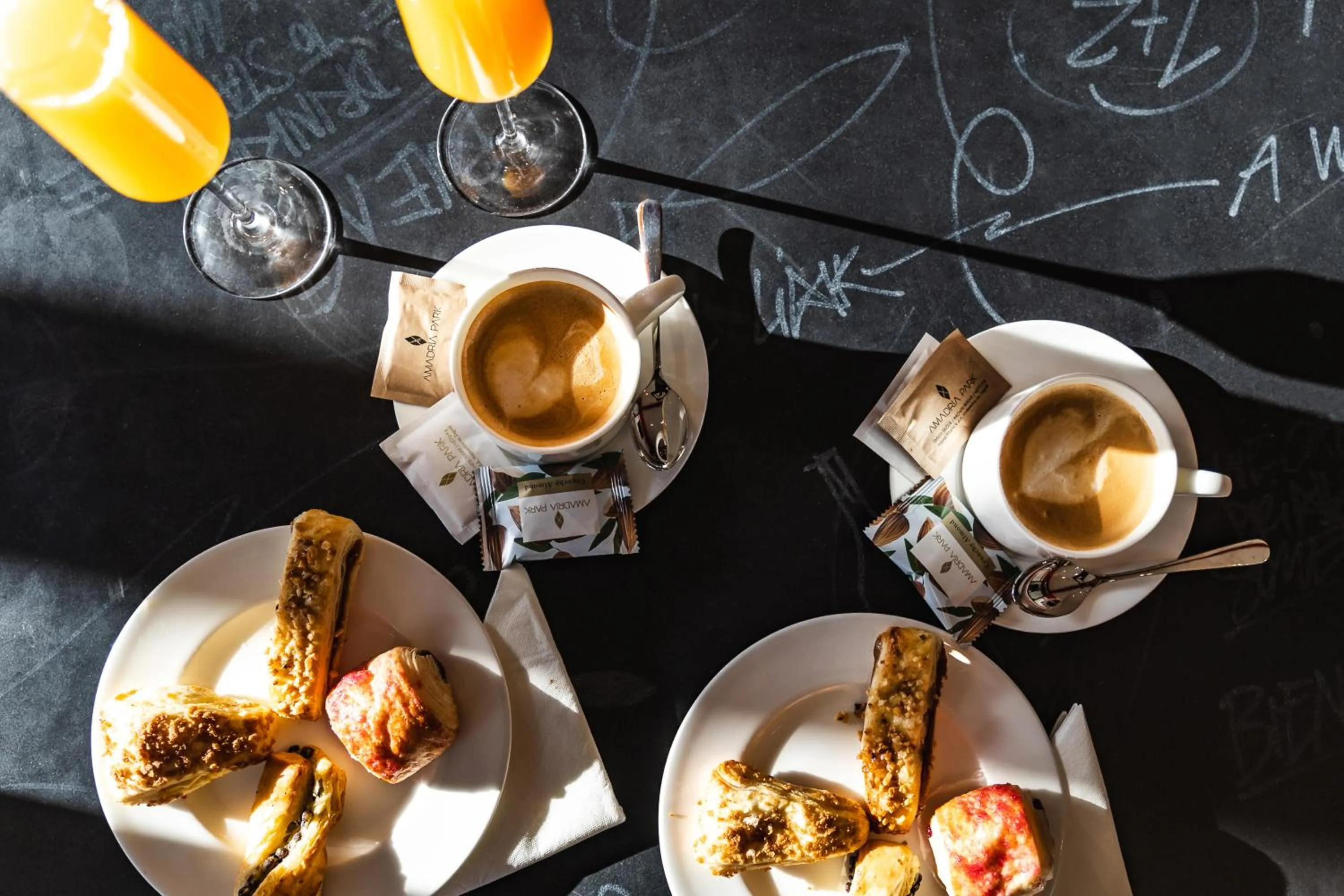 Breakfast in Hostel Link