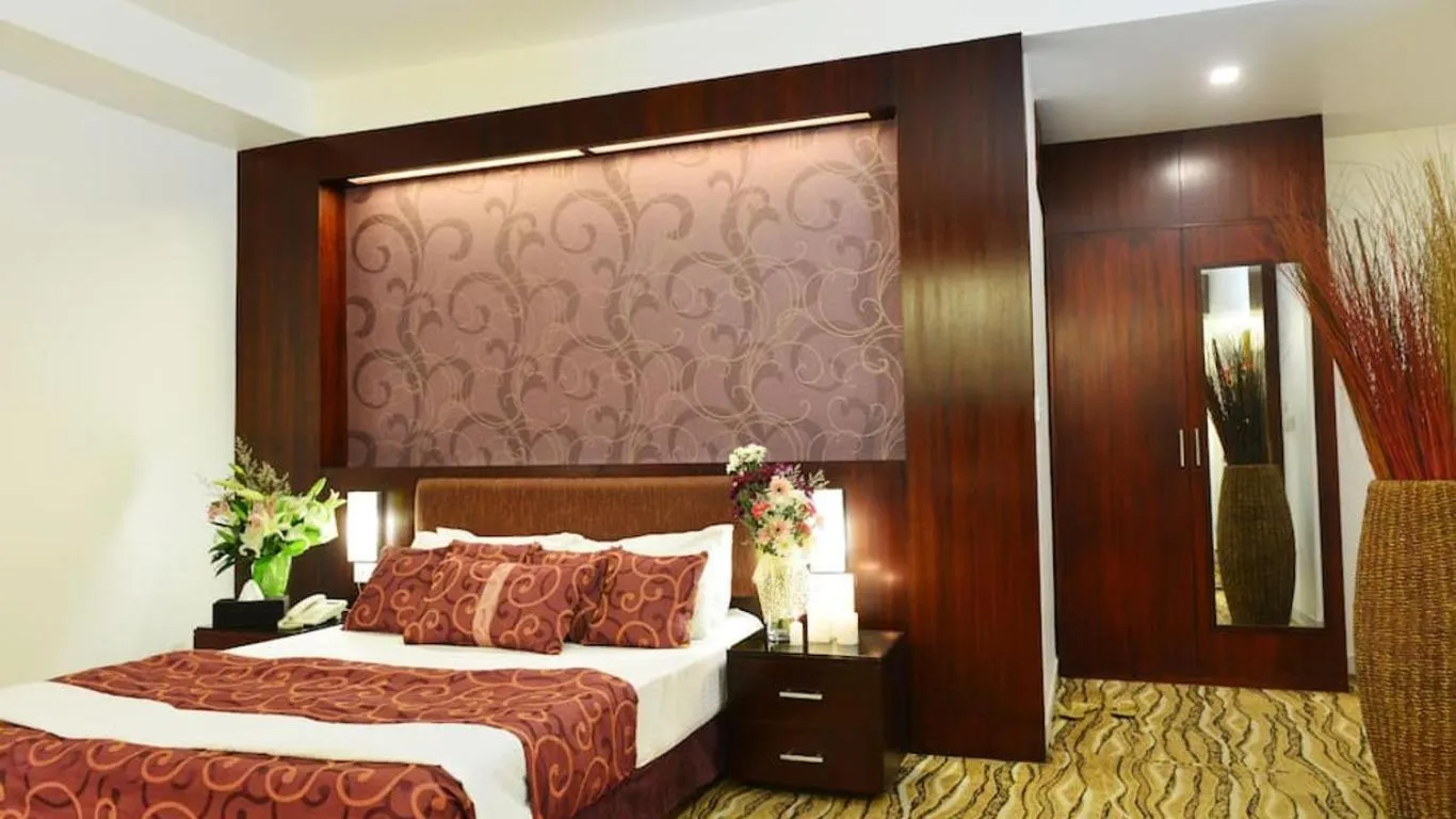 Amazon Lilly Lake View Residence