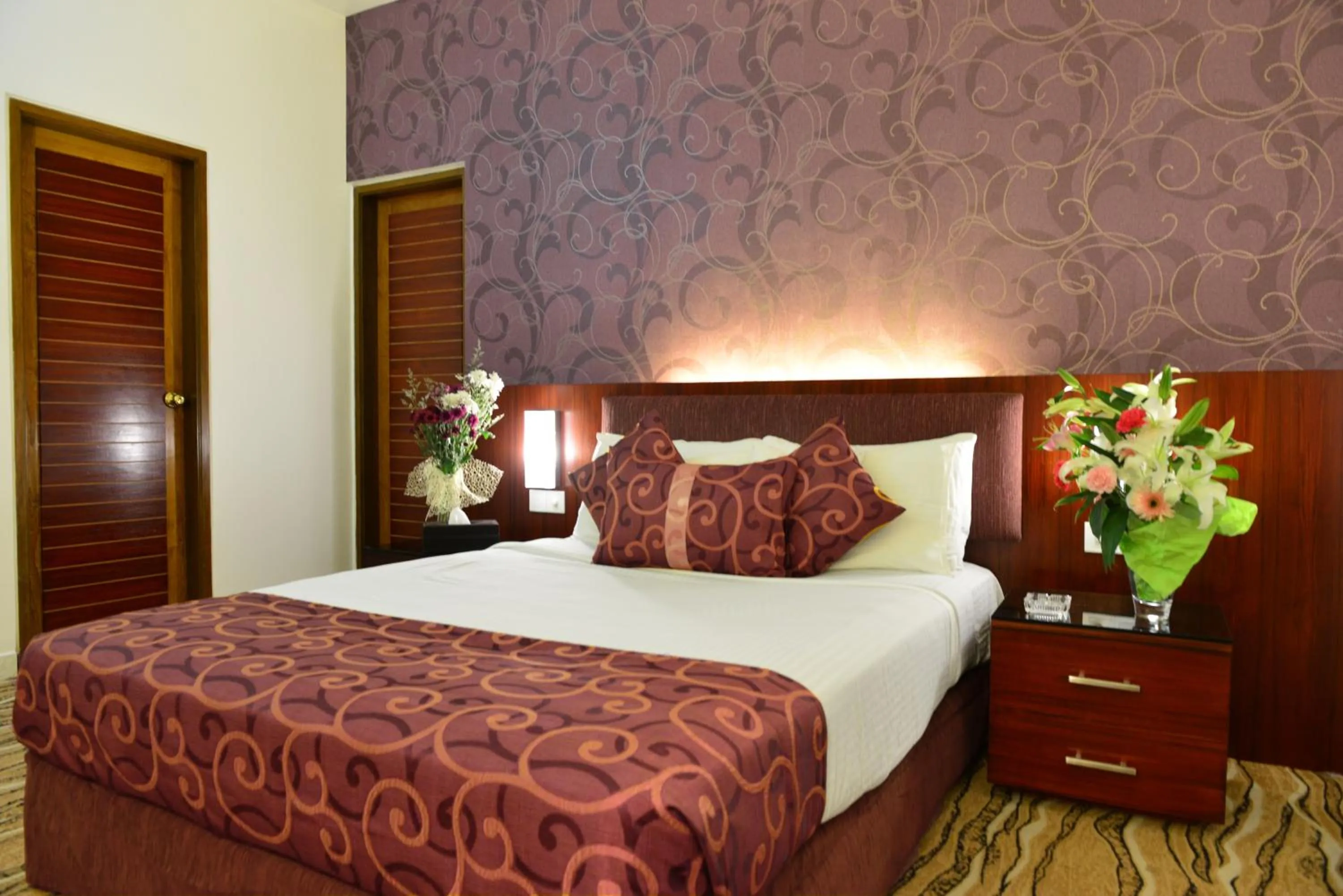 Amazon Lilly Lake View Residence