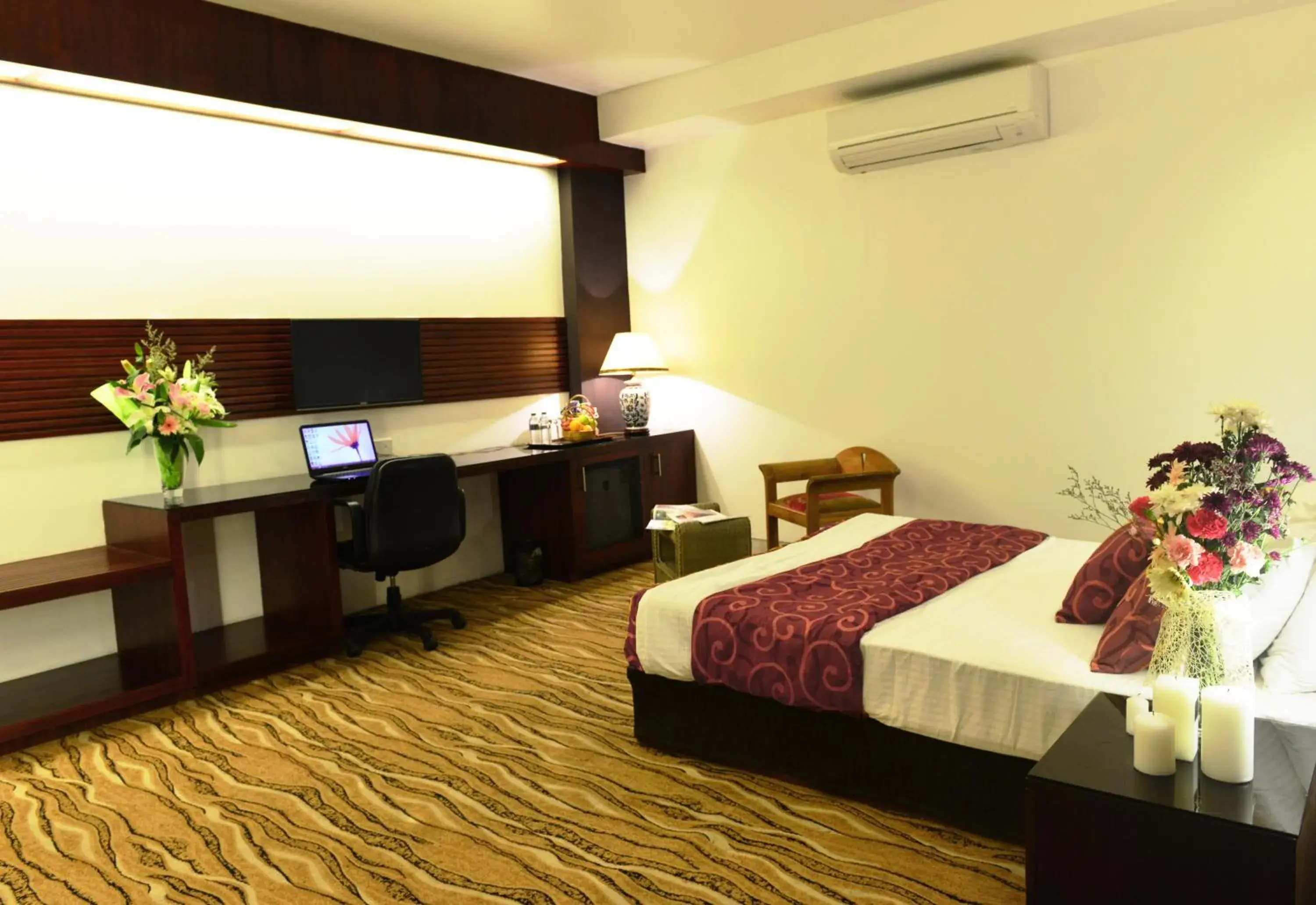 Bed in Amazon Lilly Lake View Residence Bed in Amazon Lilly Lake View Residence