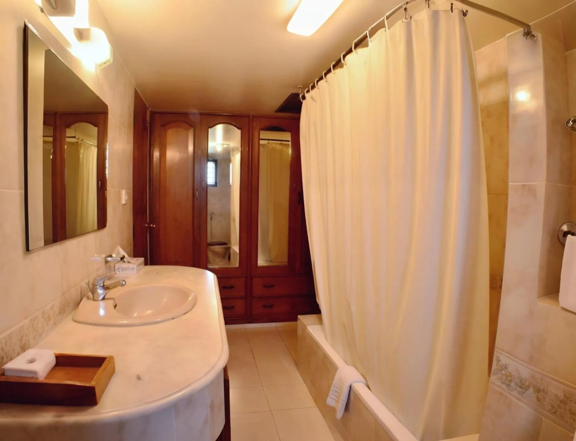 Amazon Lilly Lake View Residence