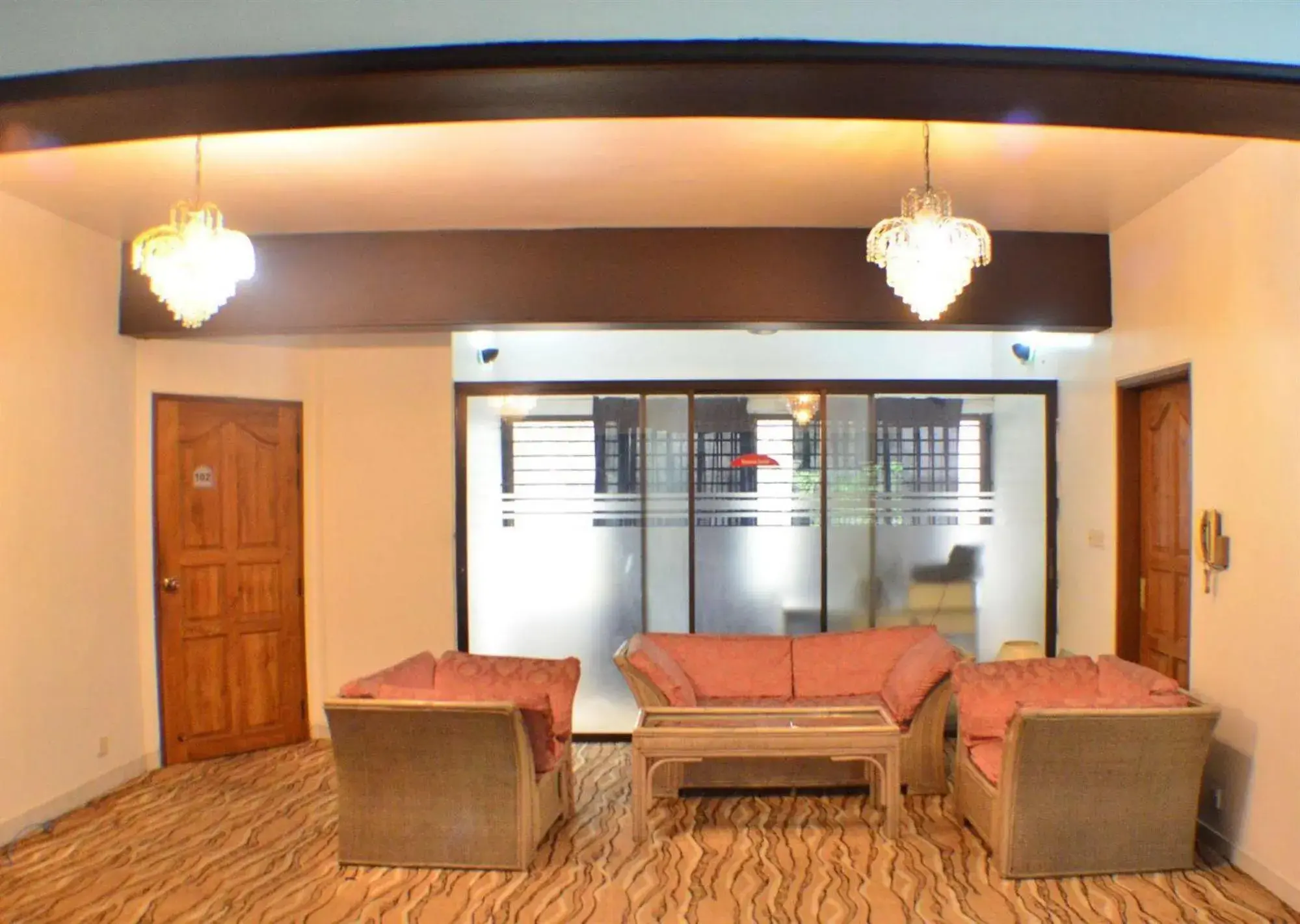 Amazon Lilly Lake View Residence Amazon Lilly Lake View Residence