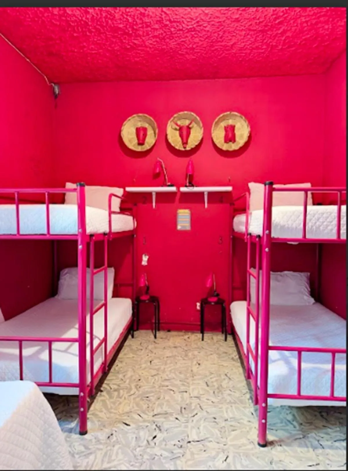 Bedroom, Bed in Why Not Hotel