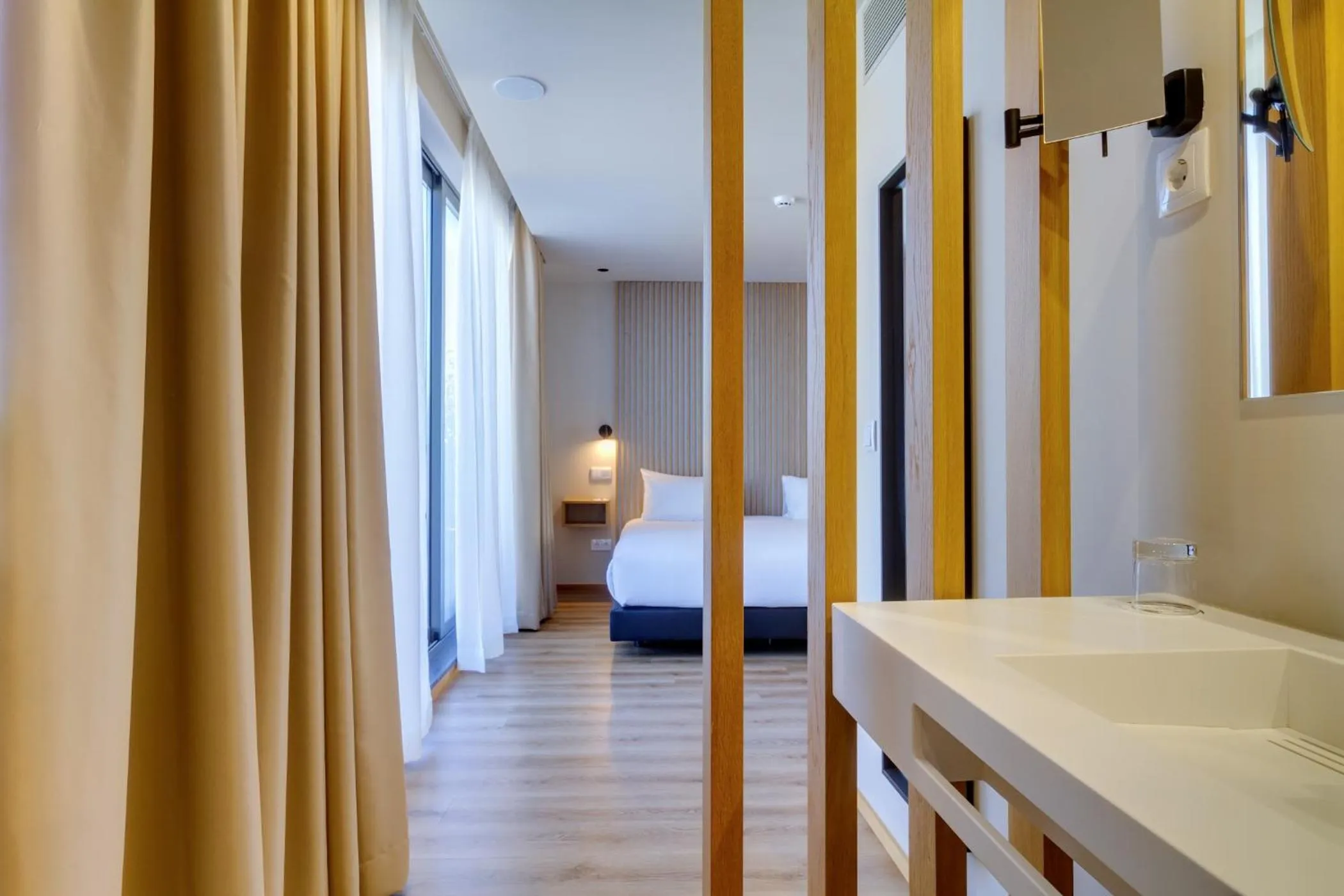 Bed in room Select Porto