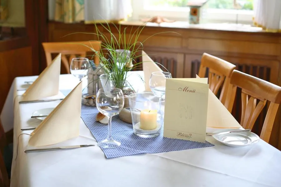 Restaurant/places to eat in Gasthaus Blume