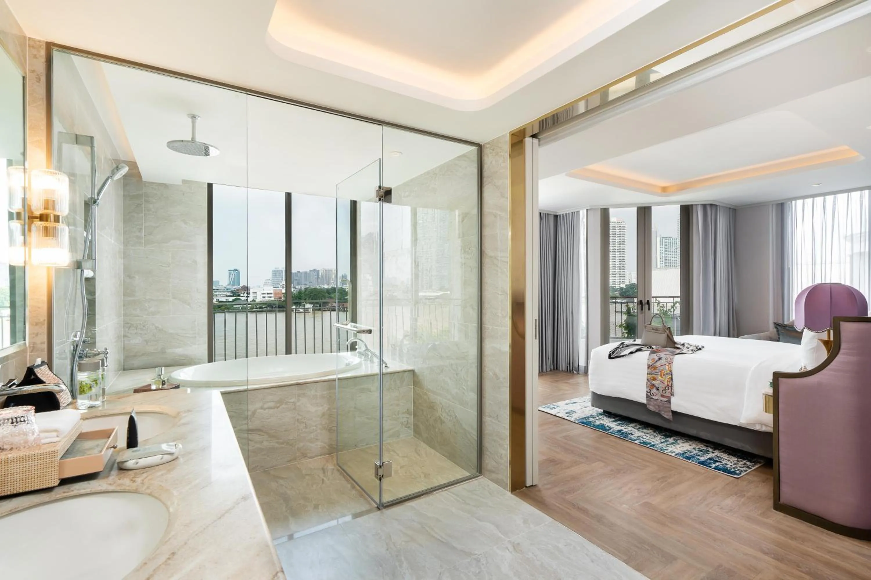 Bathroom, Bed in The Salil Hotel Riverside Bangkok