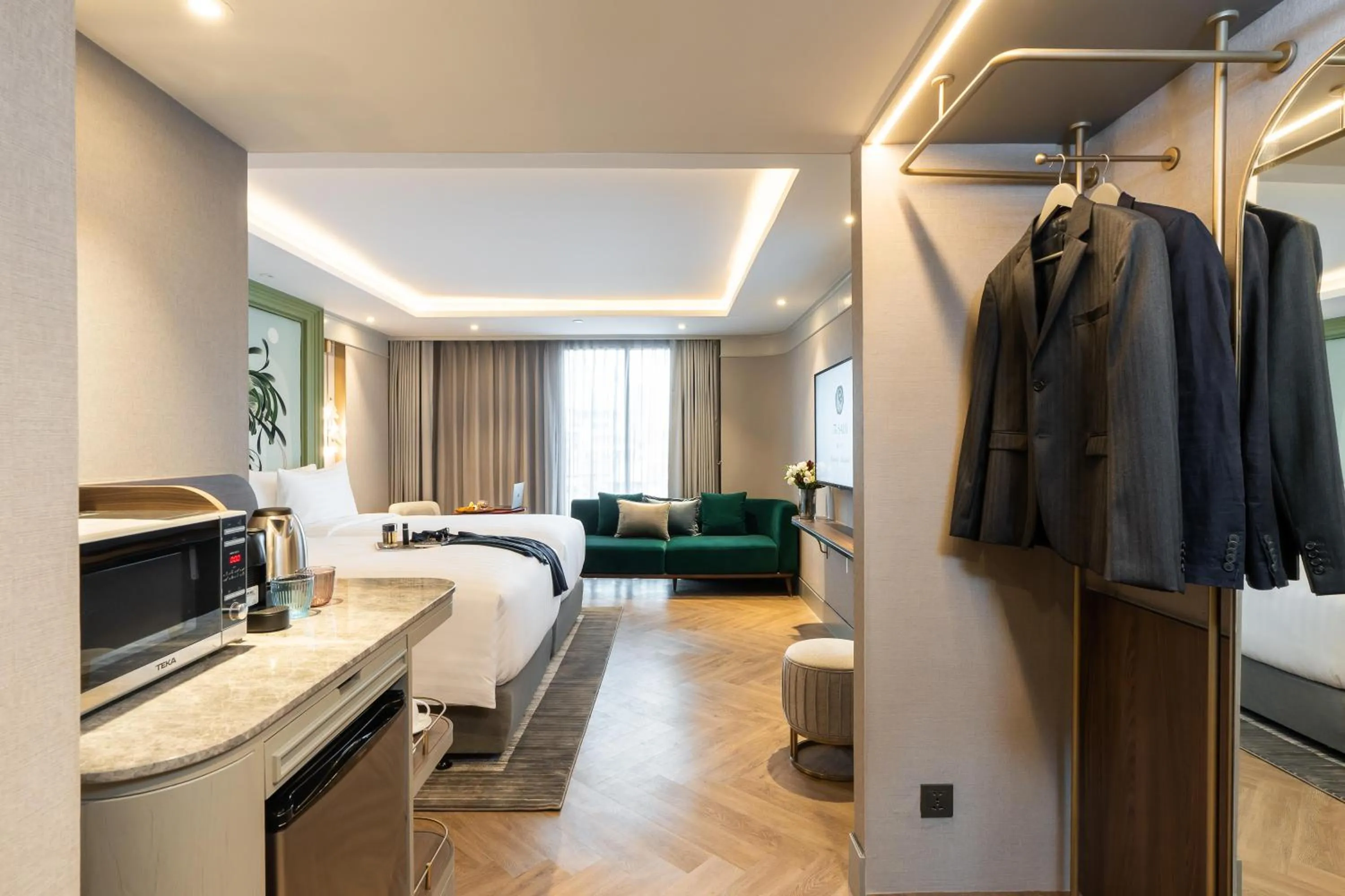 Photo of the whole room, Bed in The Salil Hotel Riverside Bangkok