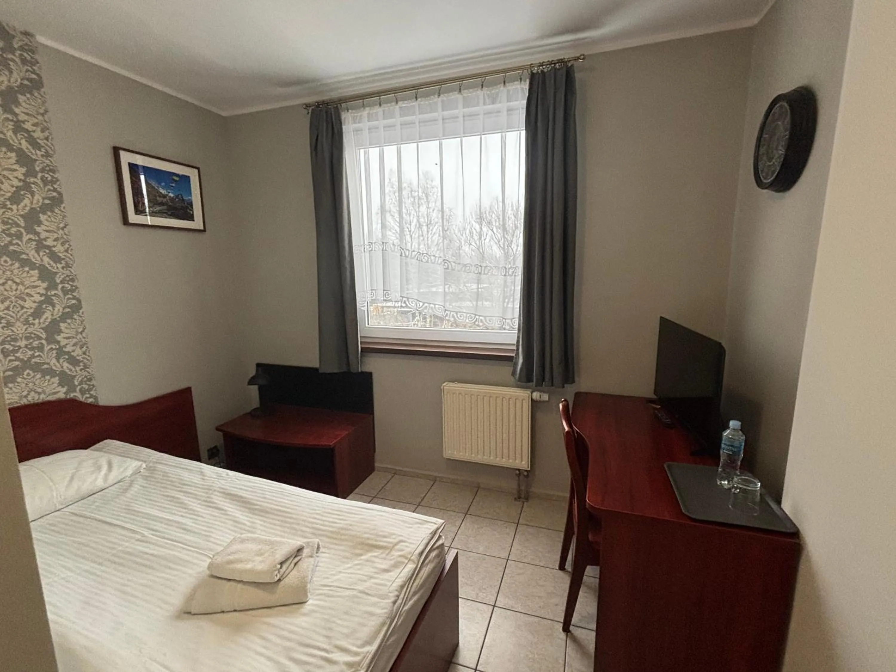 Bed in Hotel Ava