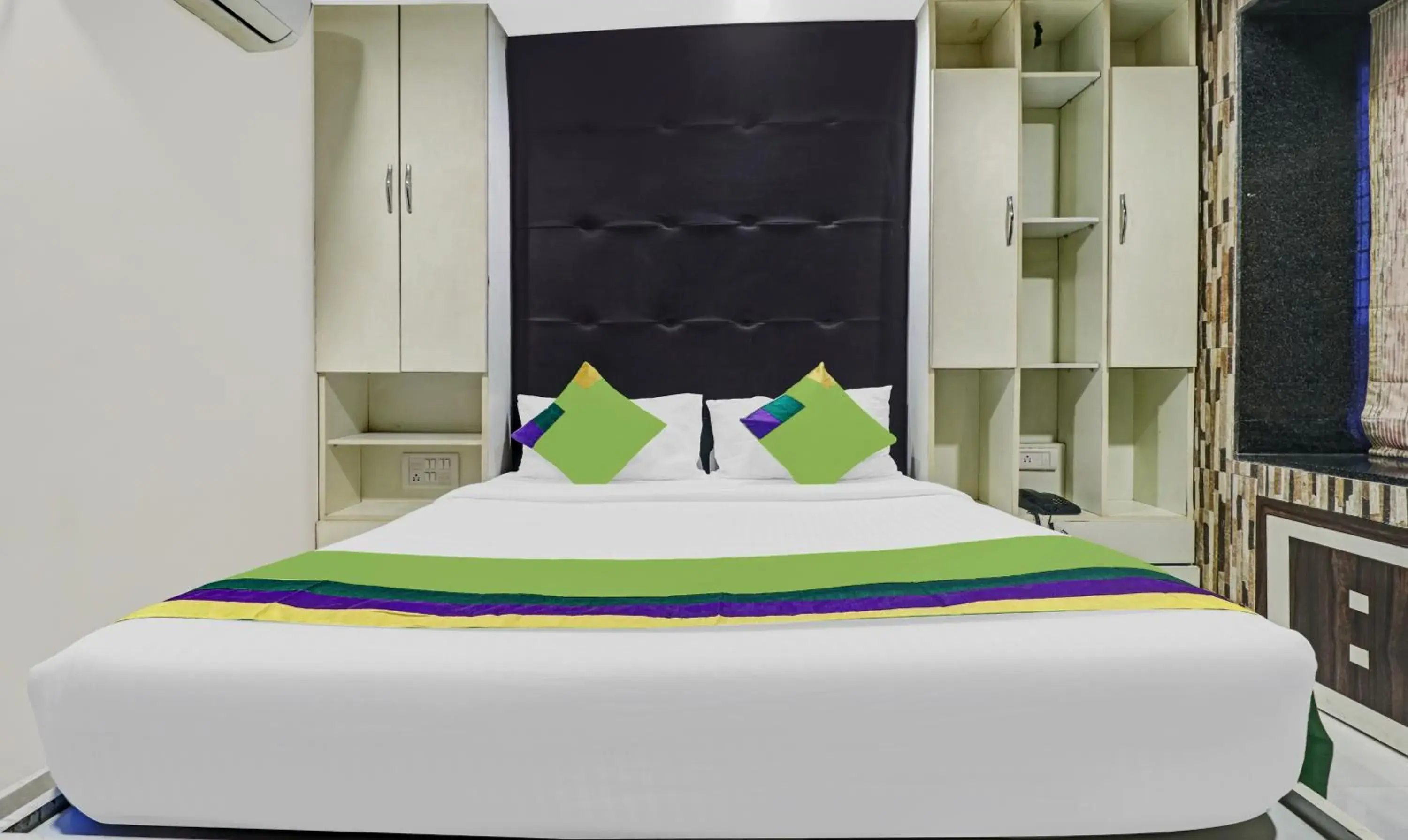 Bedroom, Bed in Treebo Elite Premium Homes Bedroom, Bed in Treebo Elite Premium Homes