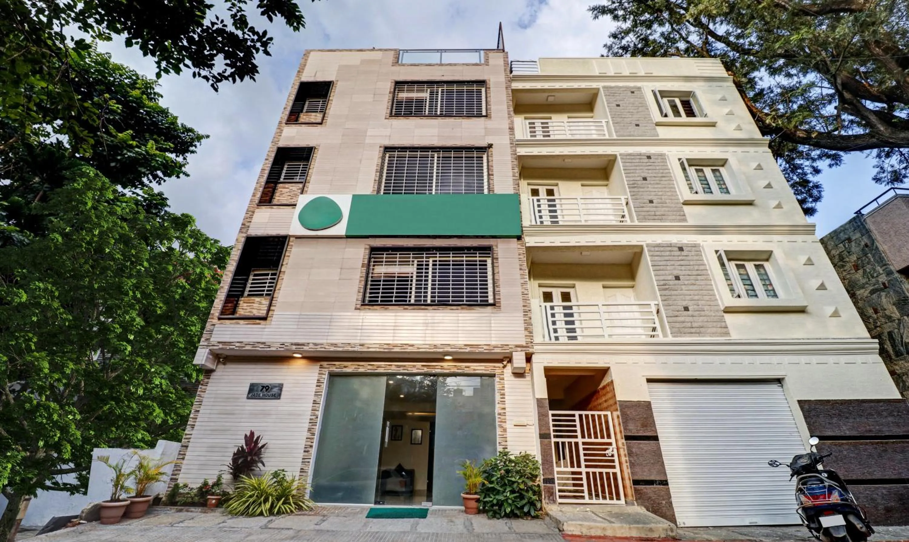 Property building in Treebo Elite Premium Homes