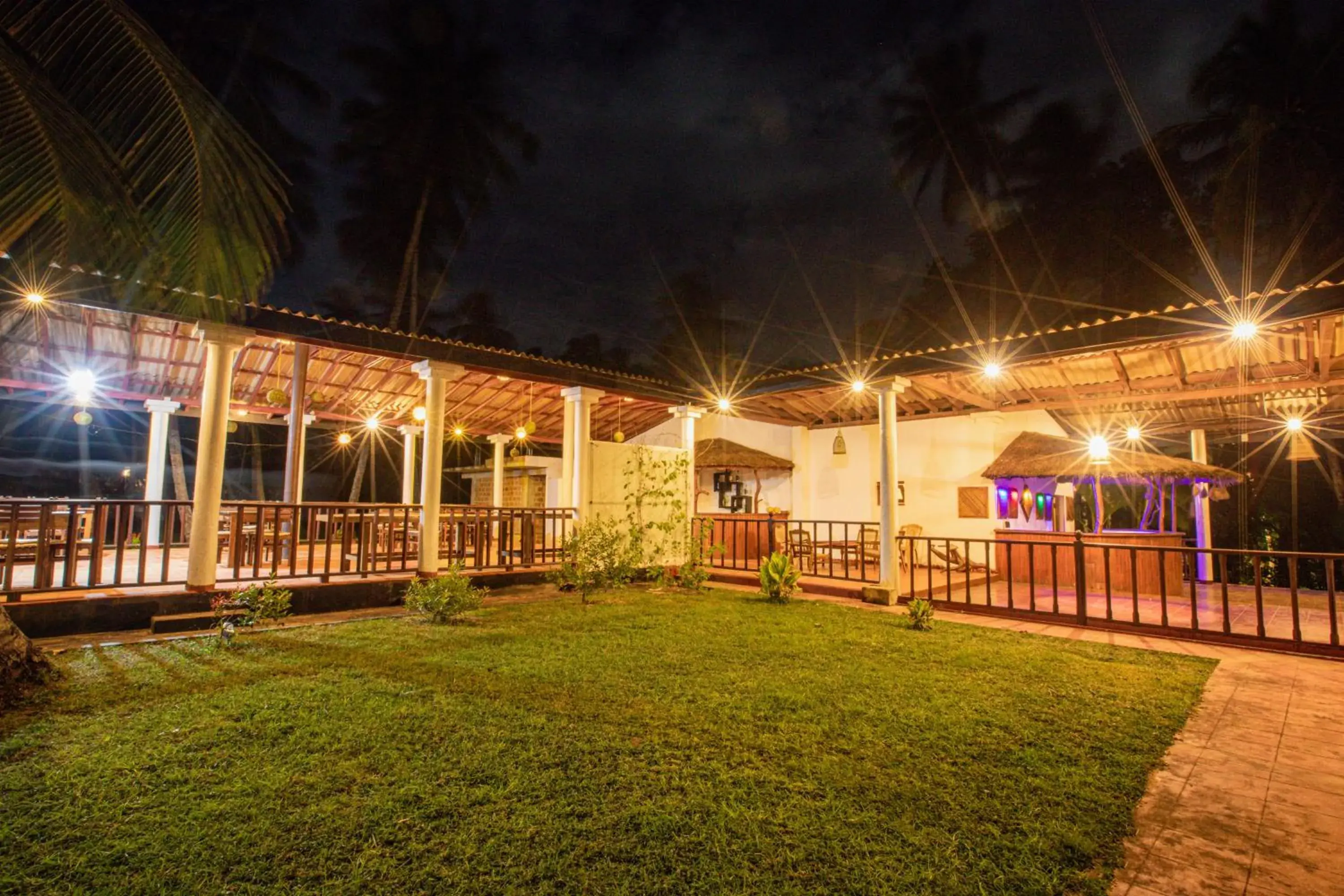 Property building in Helios Beach Resort Property building in Helios Beach Resort