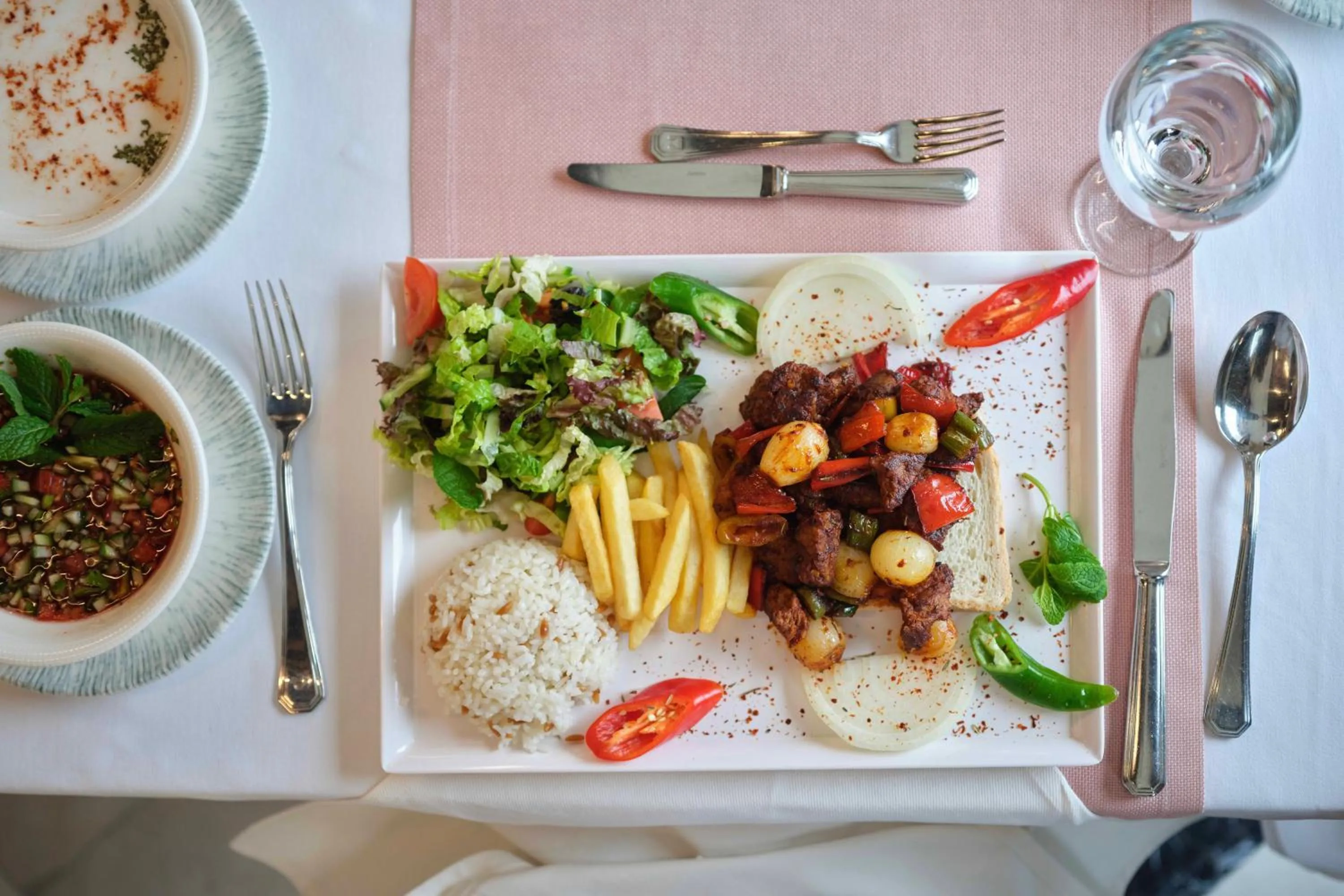 Food and drinks in Dedeman Sanliurfa