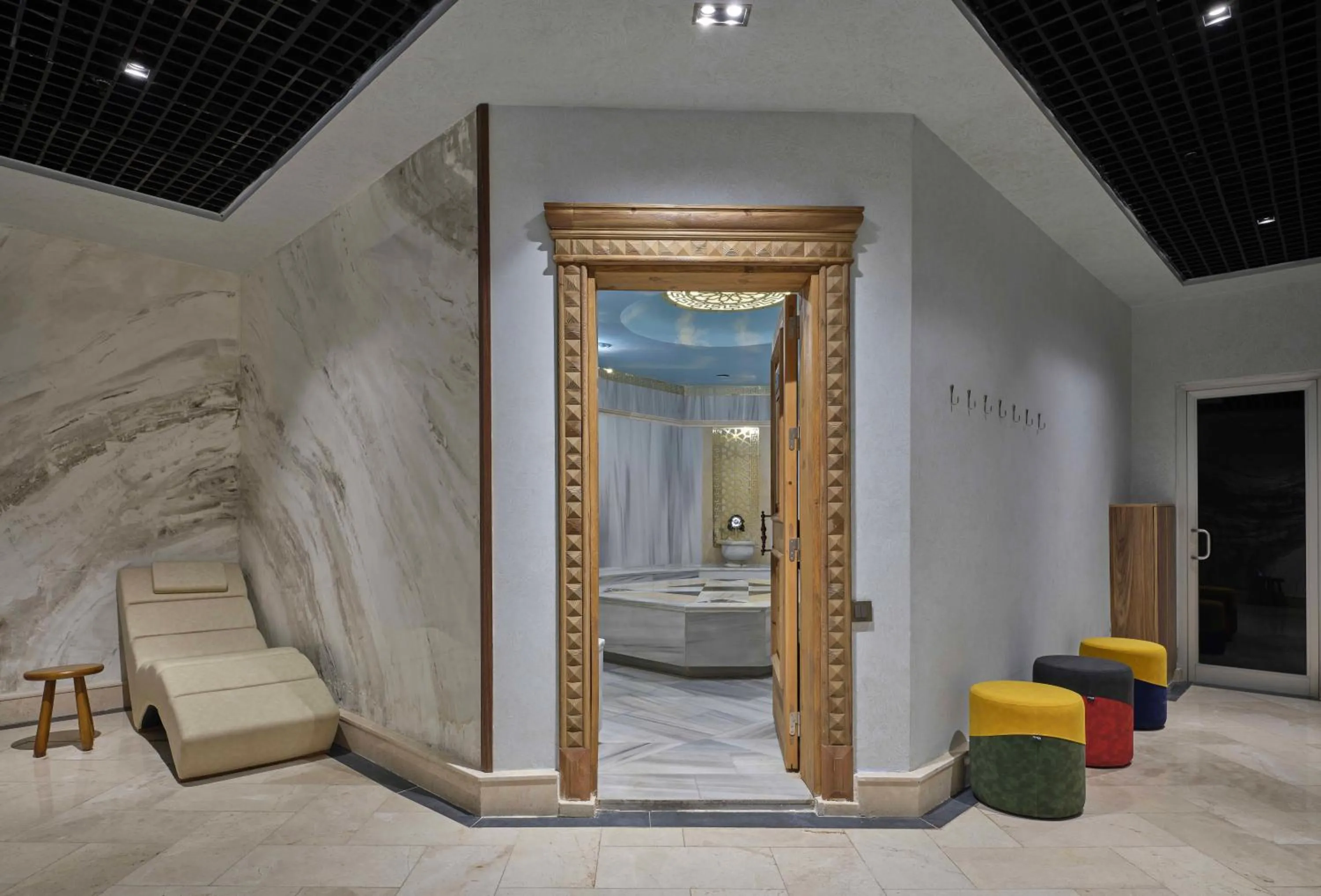 Seating area in Dedeman Sanliurfa