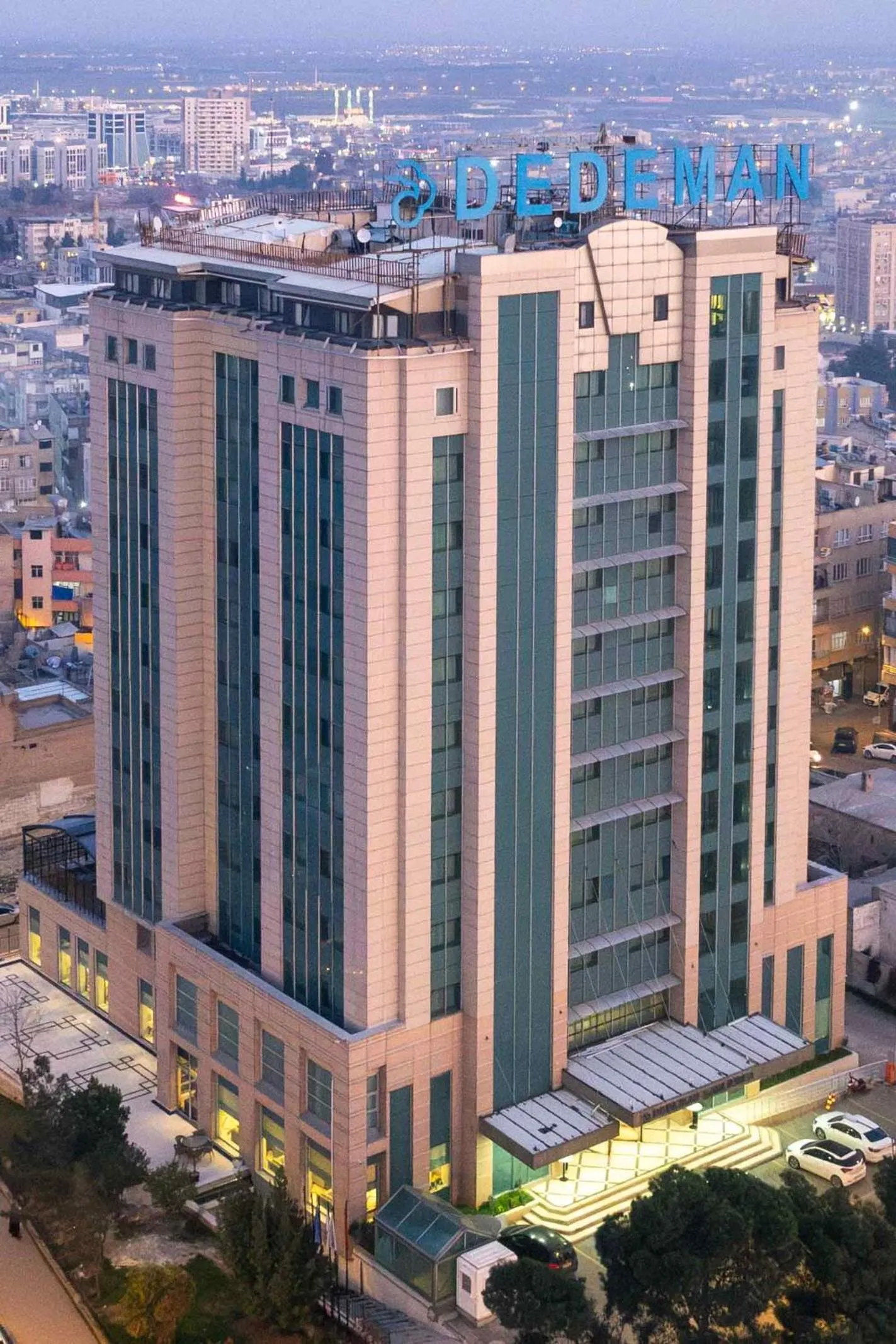 Property building in Dedeman Sanliurfa