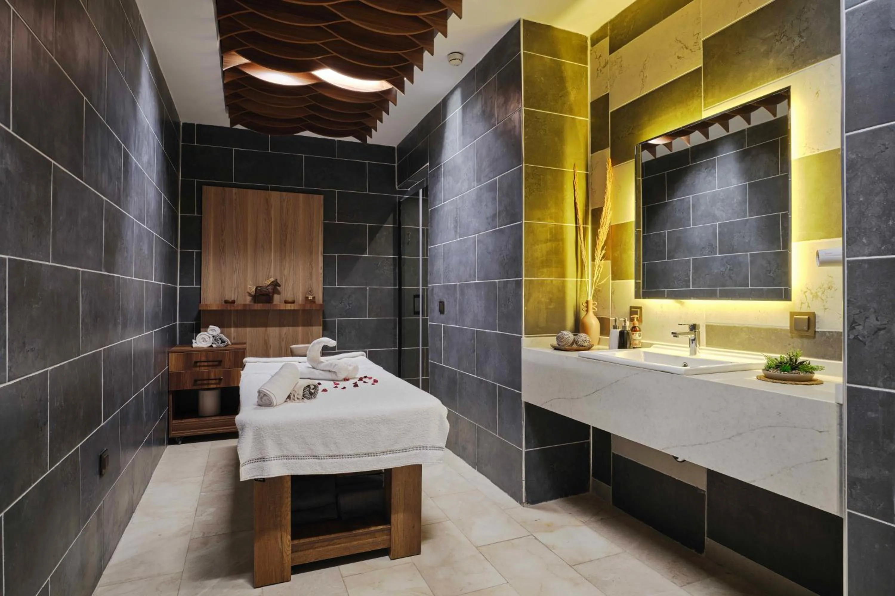 Bed in Dedeman Sanliurfa