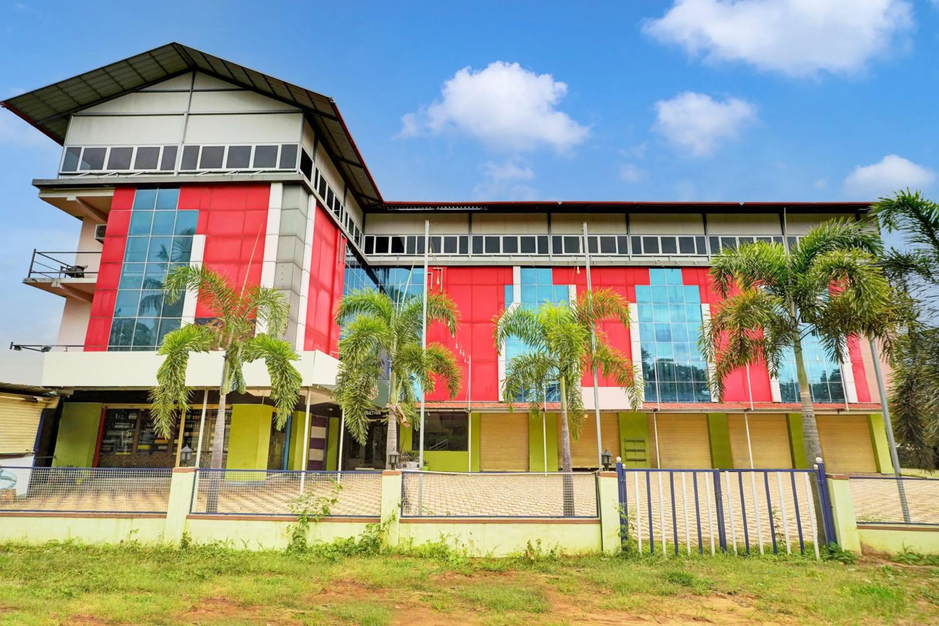 Facade/entrance in Collection O Coorg